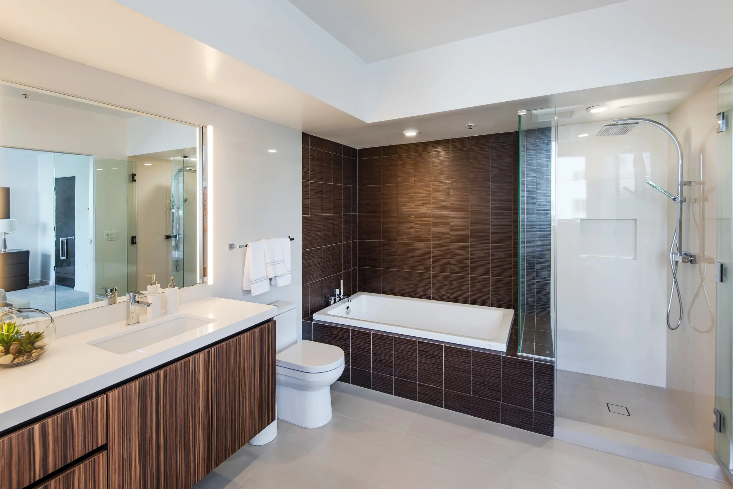 PAC STAR UNIT 2 Master Bath A.jpg