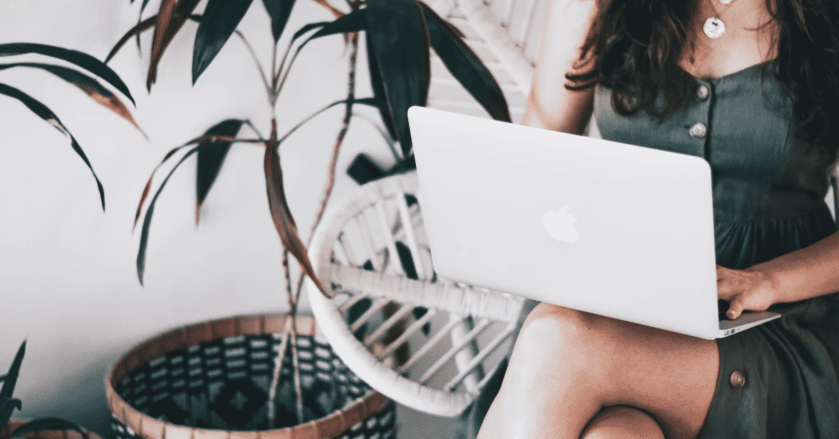 how-i-earn-money-as-a-digital-nomad.png