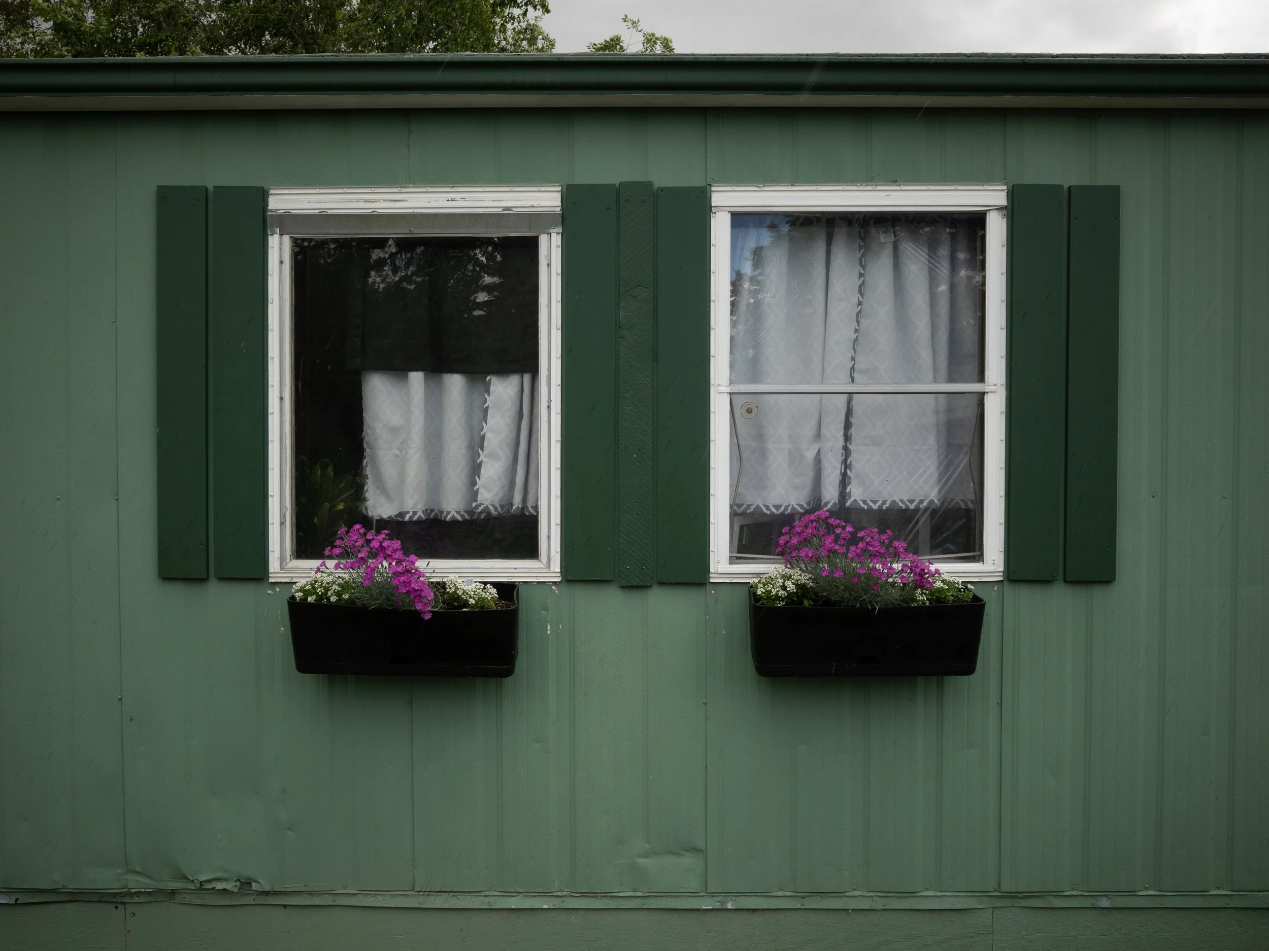 scarfone-trailer-window-boxes.jpg