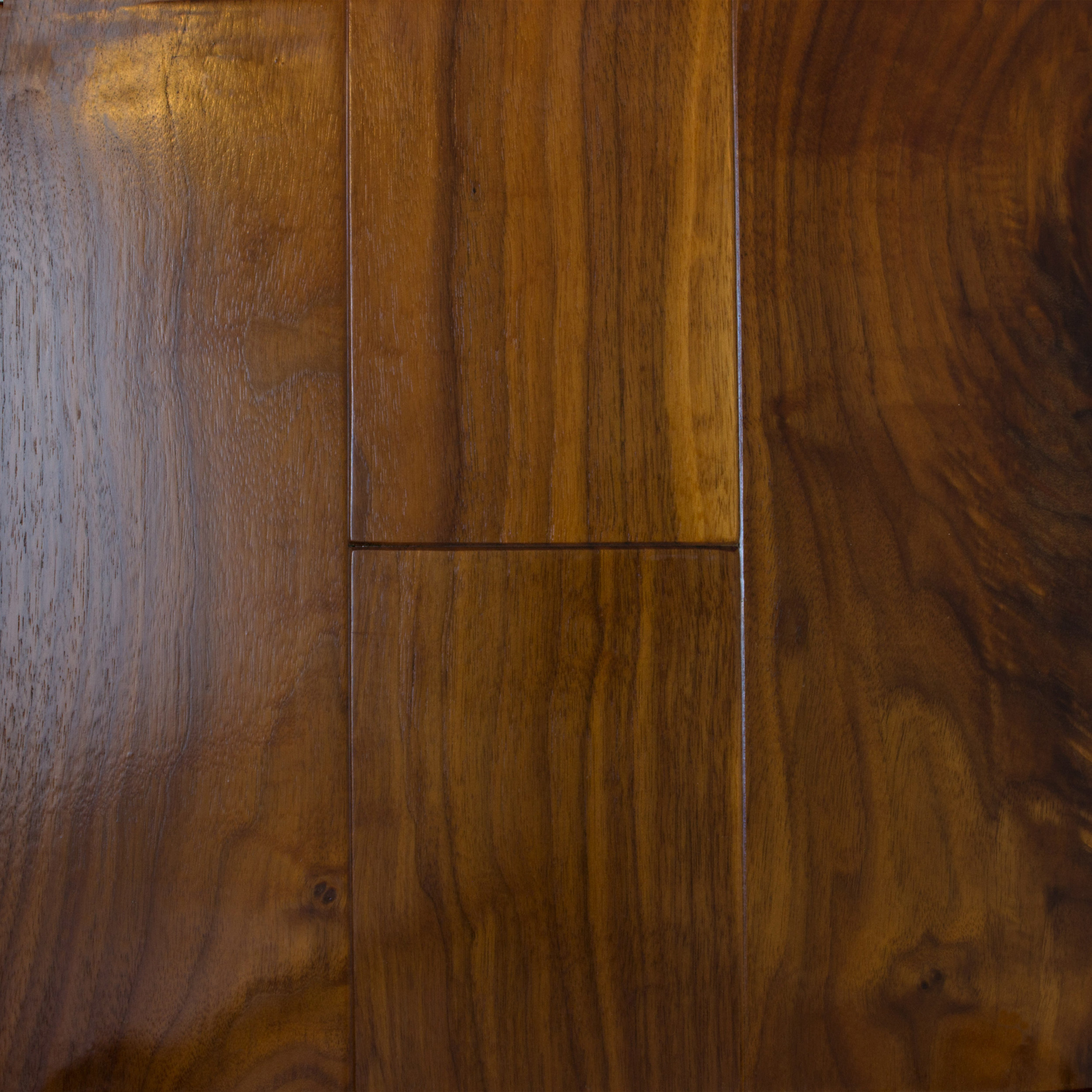Smooth Finish Walnut