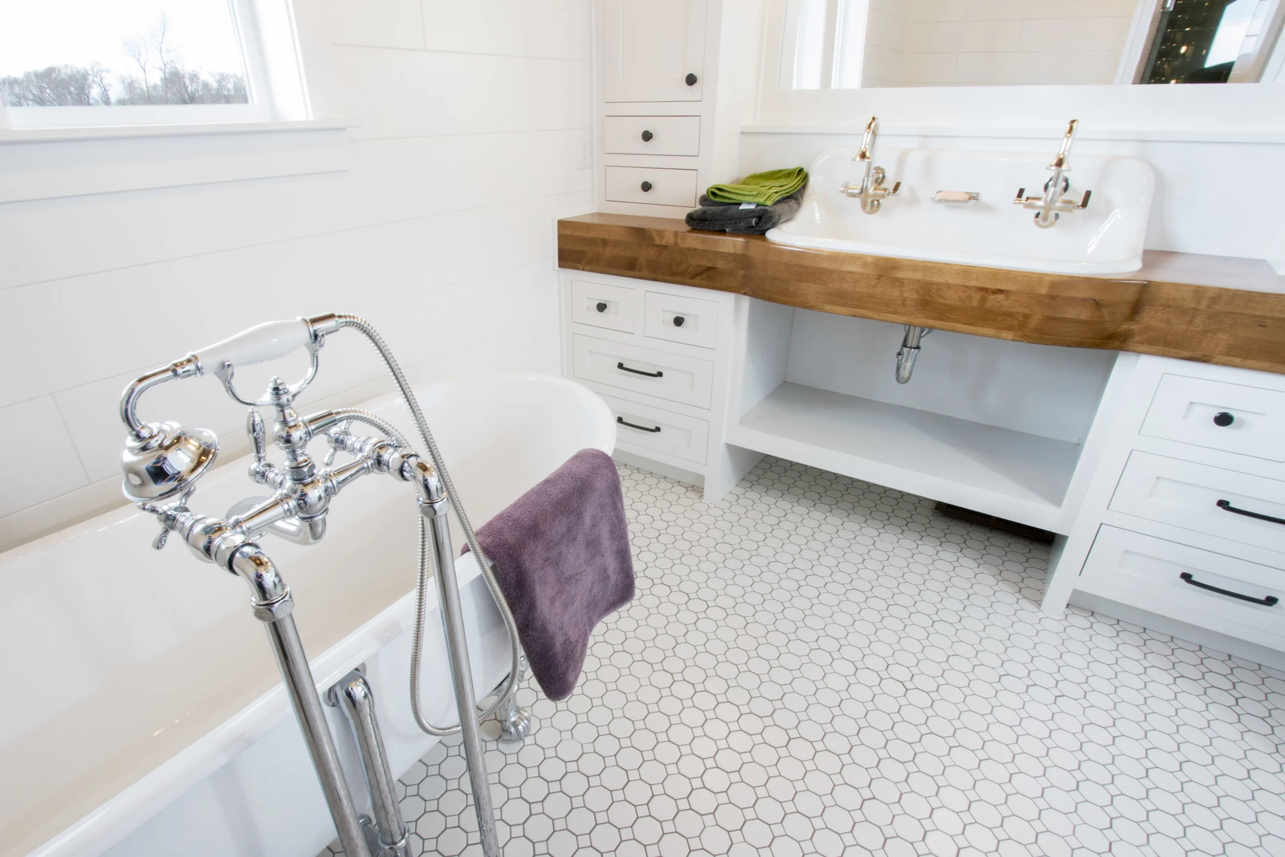 wheeler-tile-flooring_bathroom_3.jpg