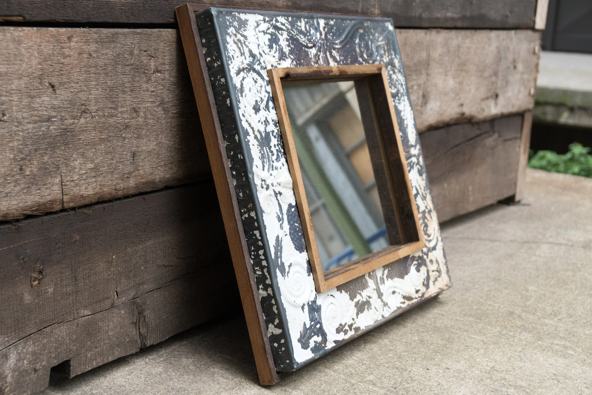 Brownstone Mirror - 7/20