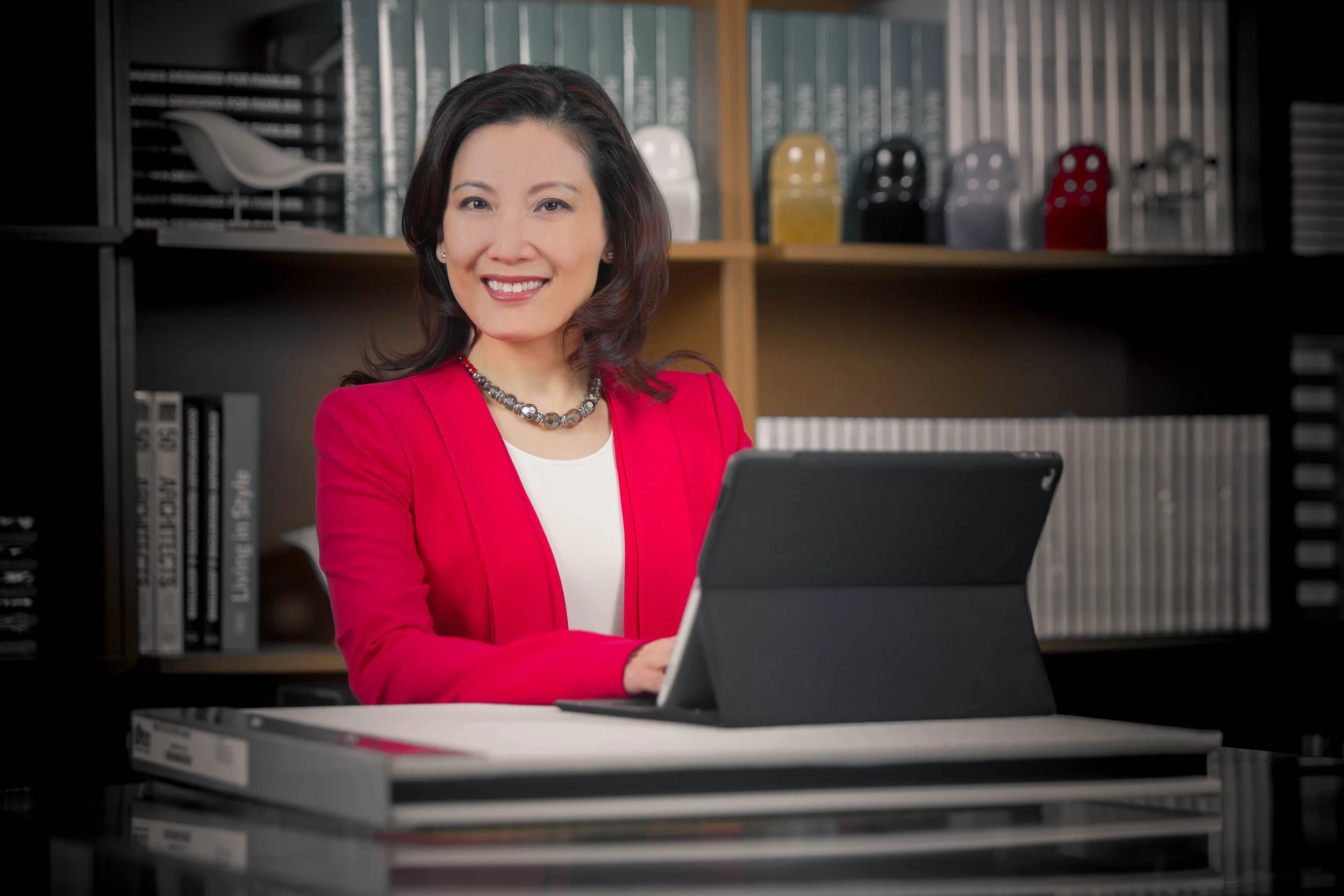 5. 5246_BlogPage_RedInLibrary.jpg