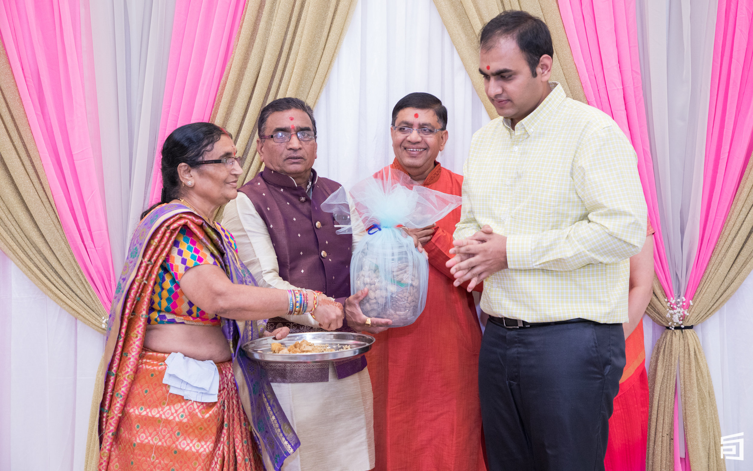 10113_Neelam+Hitesh_Engagement_.jpg