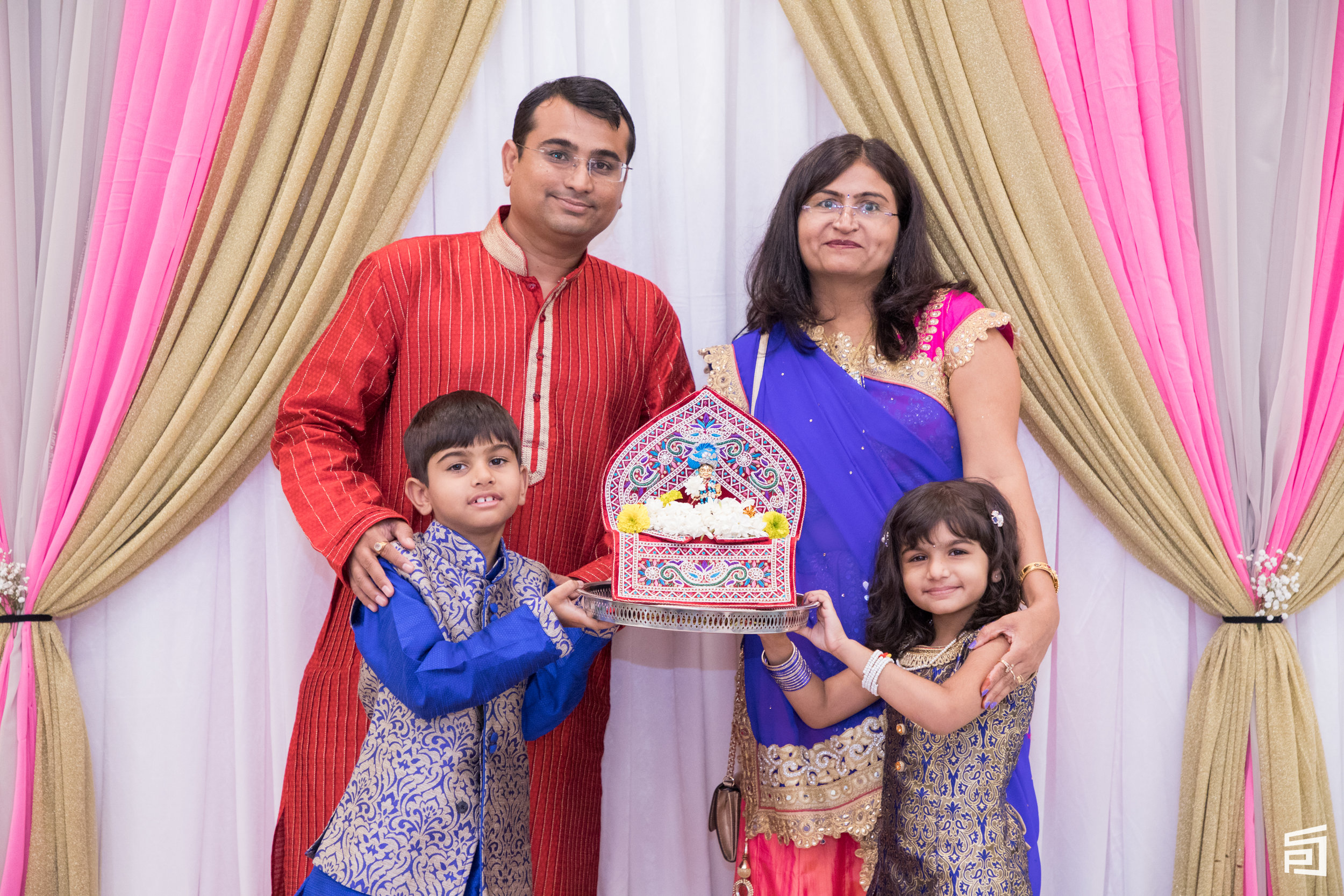 10125_Neelam+Hitesh_Engagement_.jpg