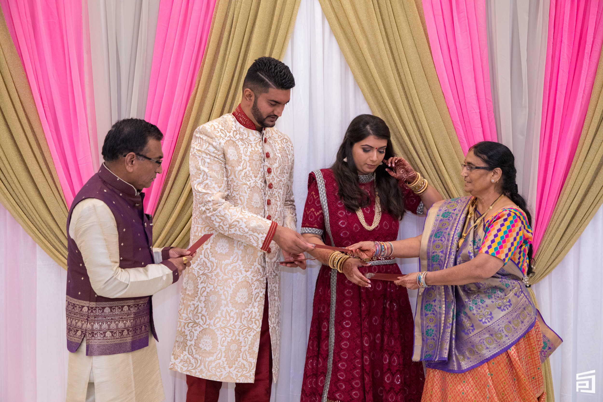 10146_Neelam+Hitesh_Engagement_.jpg