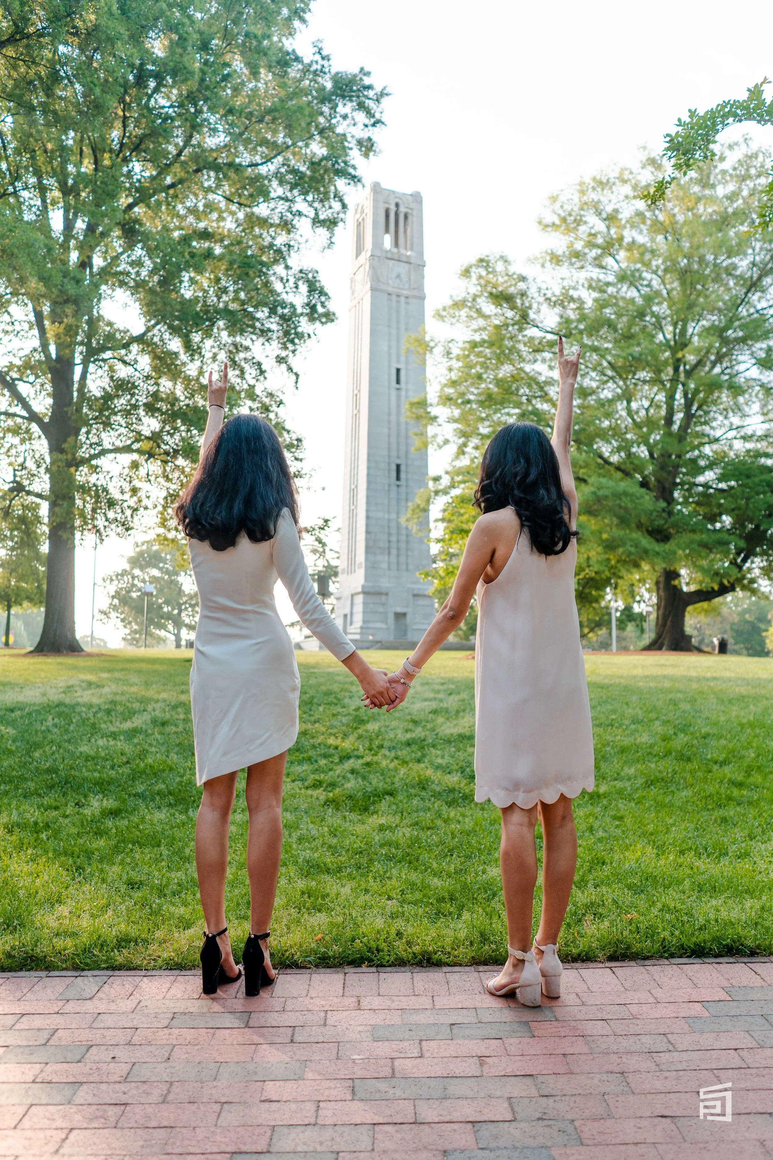 Shah Twins Gradshoot-15.jpg