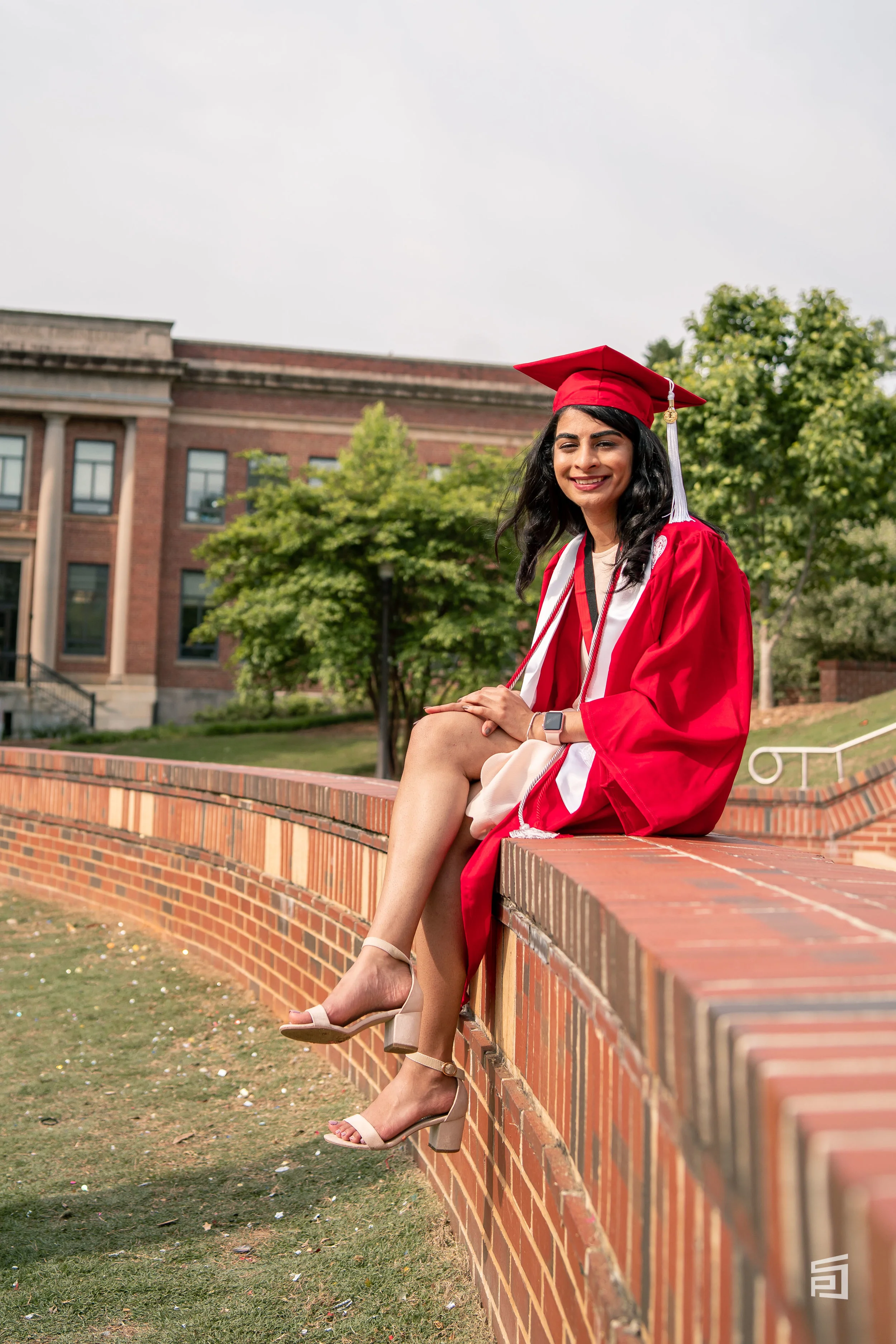 Shah Twins Gradshoot-32.jpg