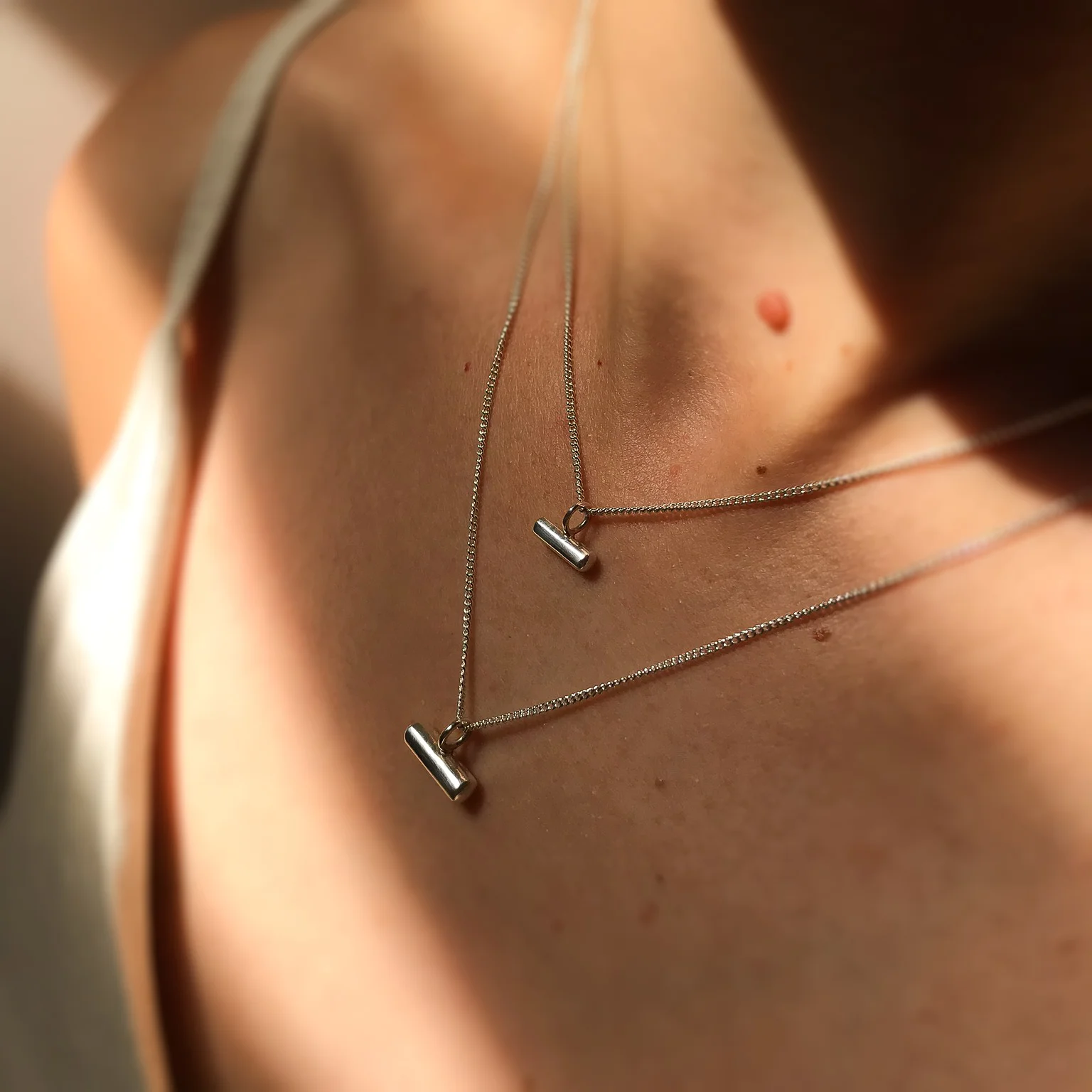 Ara the altar - Bar Pendants i and ii - Model.jpg