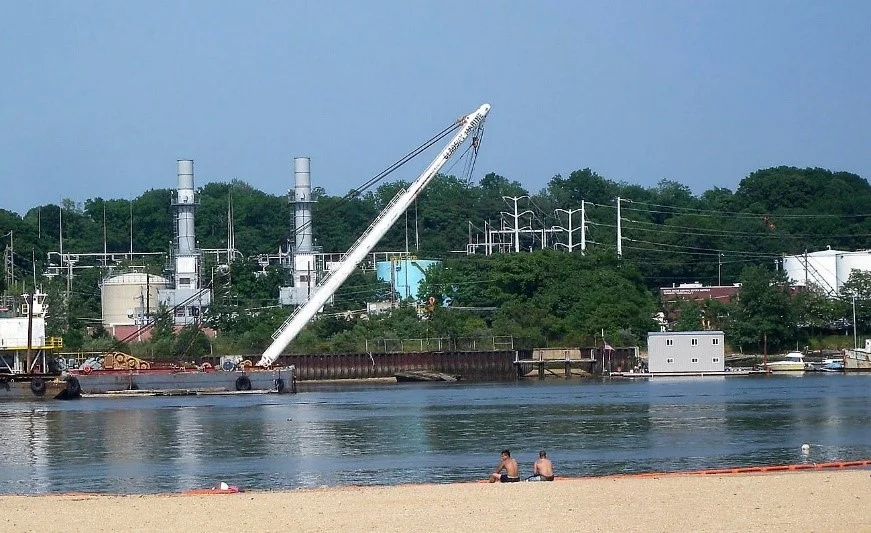 Major Oil Storage.jpg