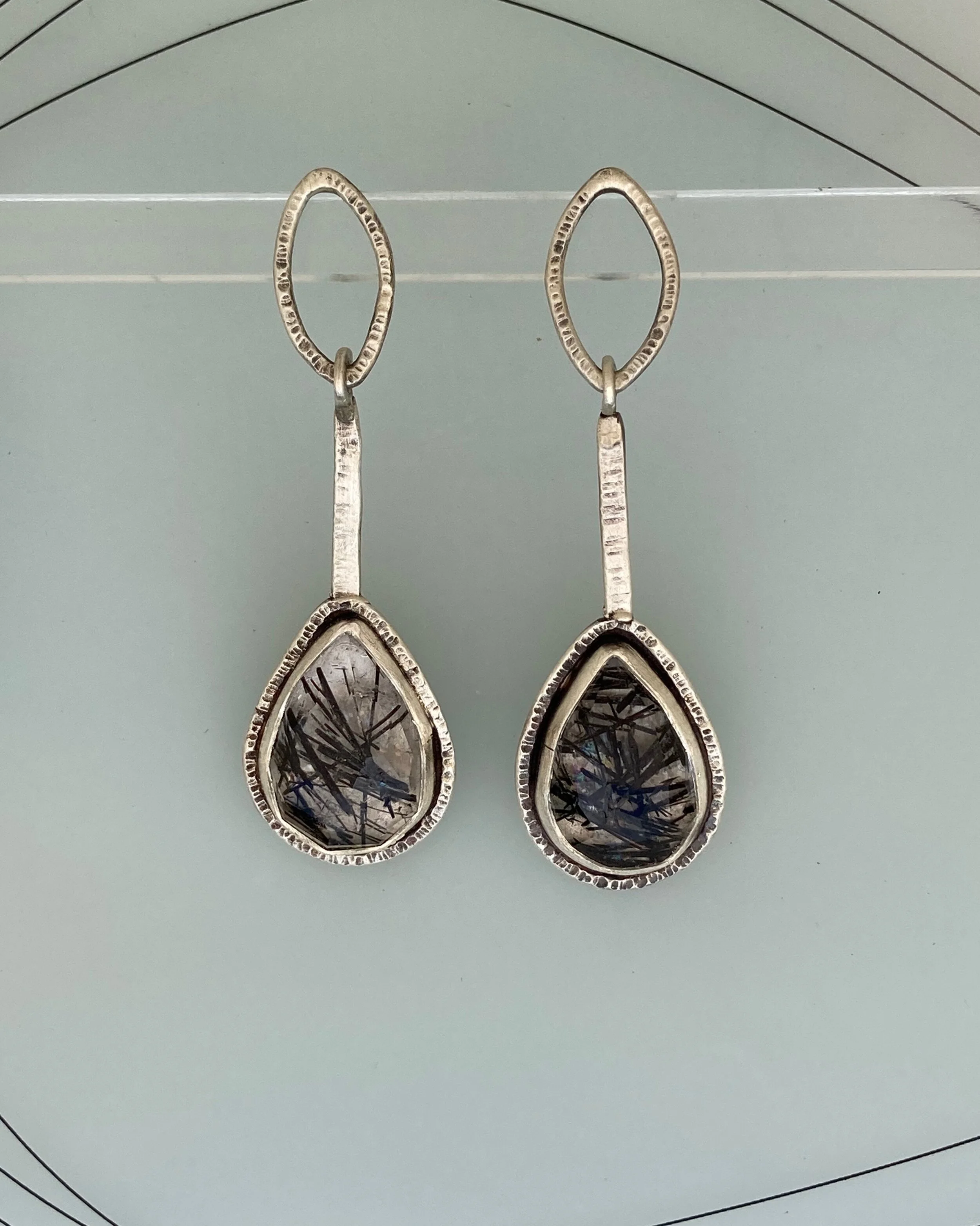 Tourmalinated quartz