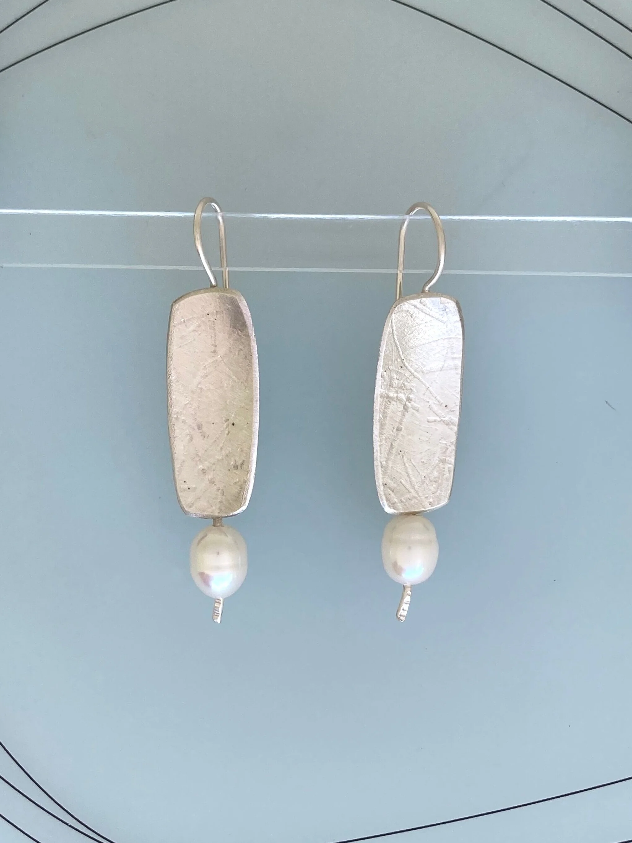 Textured Rectangle with Freshwater Pearl