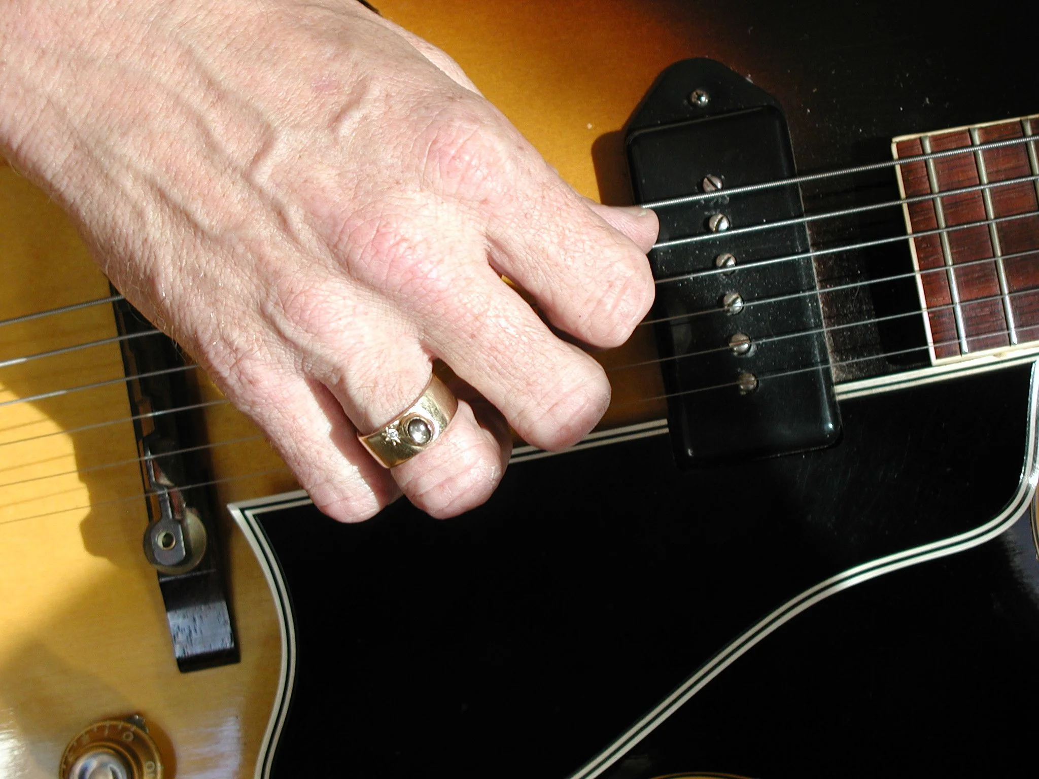 Edward Dee Gibson image.jpg