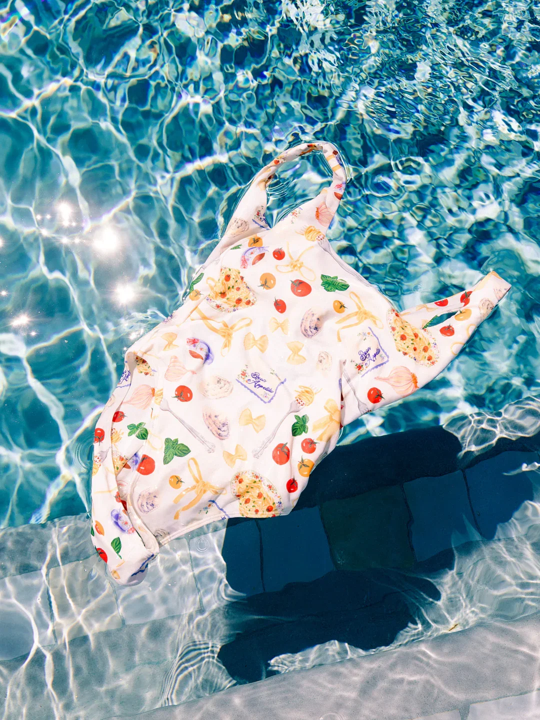 lisa_says_gah_buon_appetito_swim_lisbon_onepiece_ivory17.webp