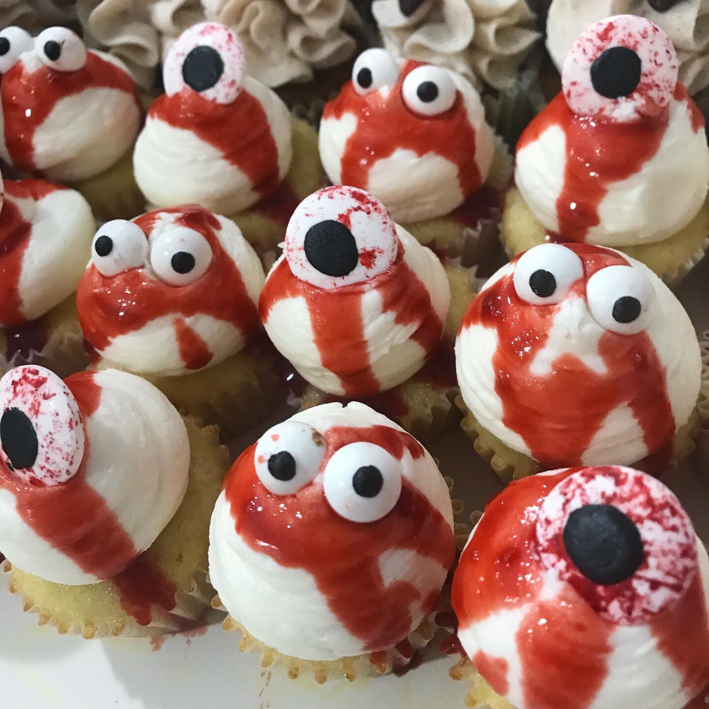 Our army of zombie mini Honey Whiskies are still celebrating Halloween even though it&rsquo;s technically over 🧟&zwj;♂️👻
.
.
.
.
.
.
.
#phillybaker #phillybakery #boozy #cupcakes #eatadelphia #foodphotography #philly #phillygram #foodie #foodgasm #