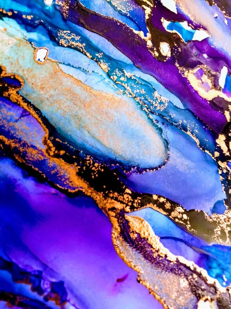 Olivia Wolfertz | Feathers 