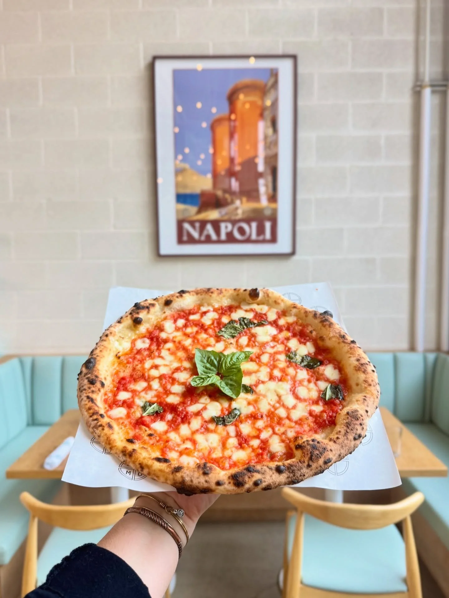 From New York, with love ❤️

#simopizza #90secondstonapoli #pizzanapoletana #nyceats #nycfoodie #explorenyc #brooklyn #midtown #manhattan