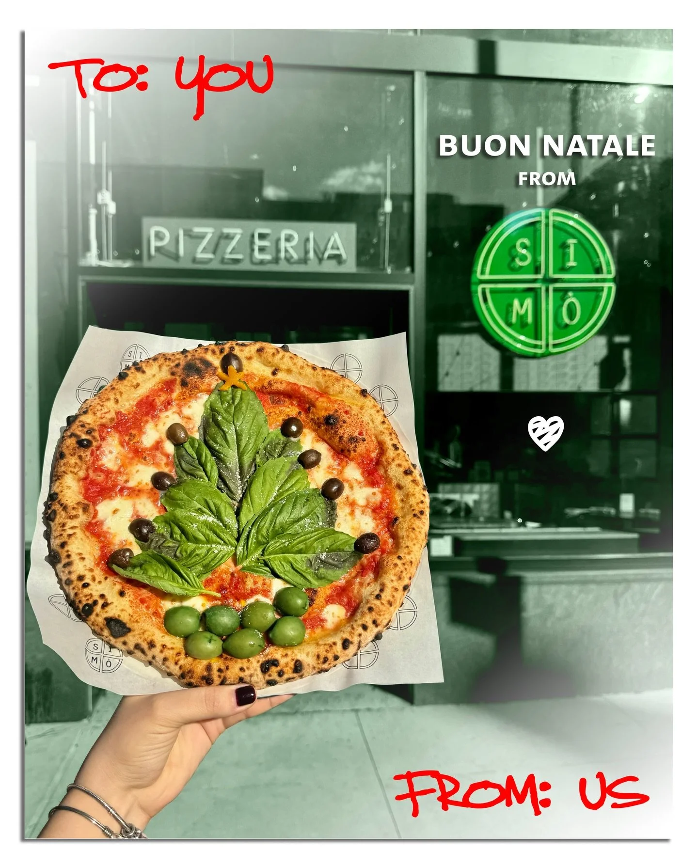 The Christmas card you&rsquo;ve been waiting for 🤩

🎄Buon Natale, from the SIM&Ograve; Famiglia to yours! 

#simopizza #90secondstonapoli / pizza napoletana / nyc pizzeria / New York City foodies / Merry Christmas / Happy New Year / Christmas eats 