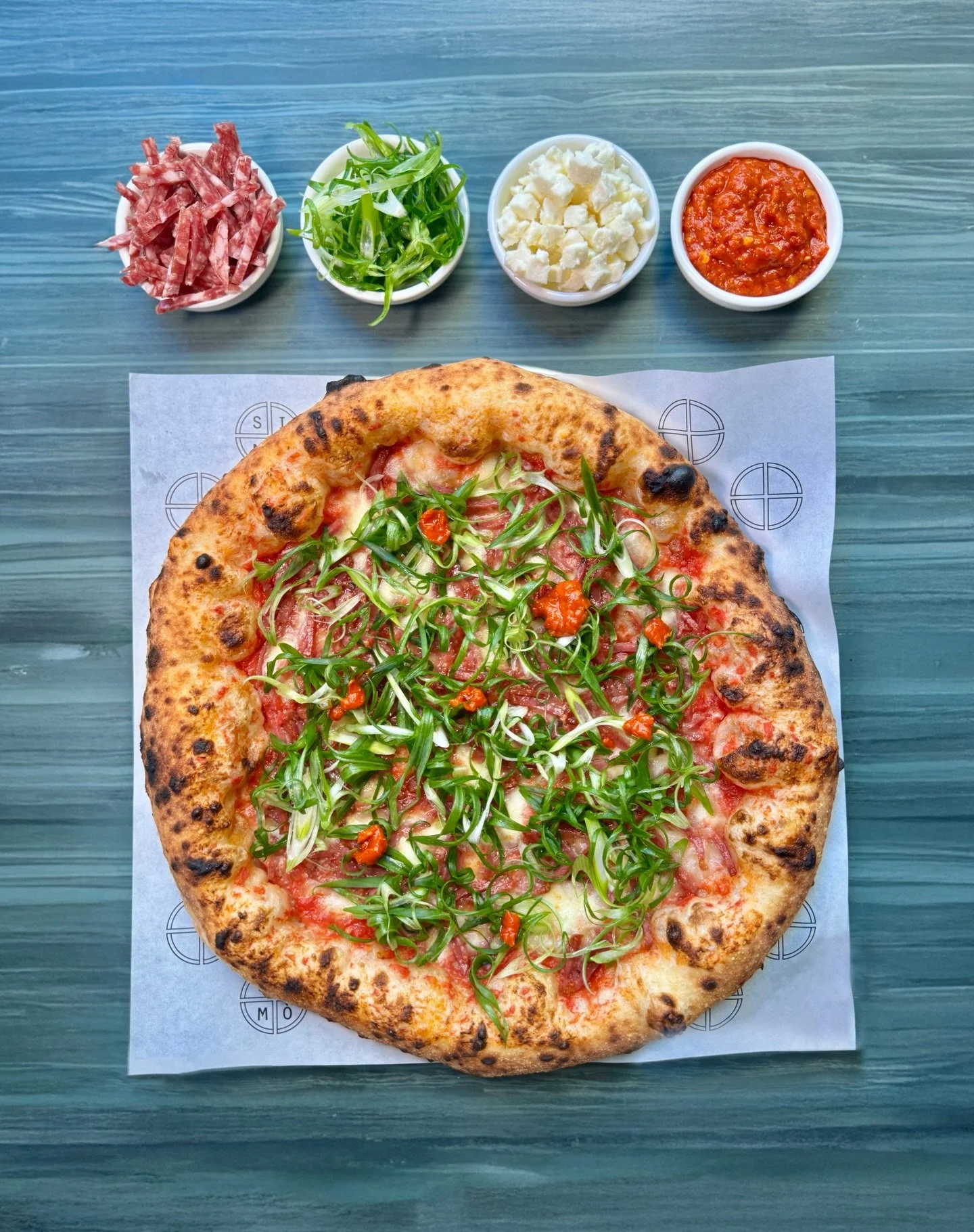 Taste the colors of 🌈 The Crazy Calabrese:

🥓 Salami Napoli &ndash; a rich and savory pork-based cured meat with a gentle spice, rooted in Neapolitan tradition

🌱 Scallion &ndash; a fresh and lightly sharp young onion, adding bright contrast acros