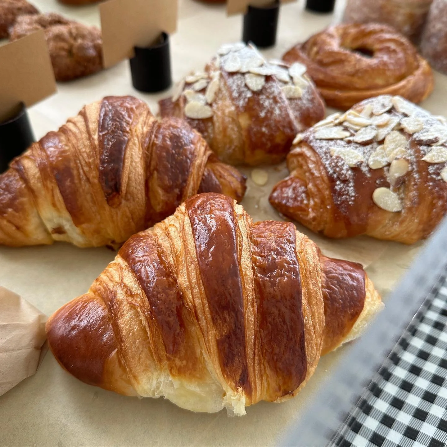 Gallery — MAMAHOUSE Pastries, Cookies, & Cakes Bay Area