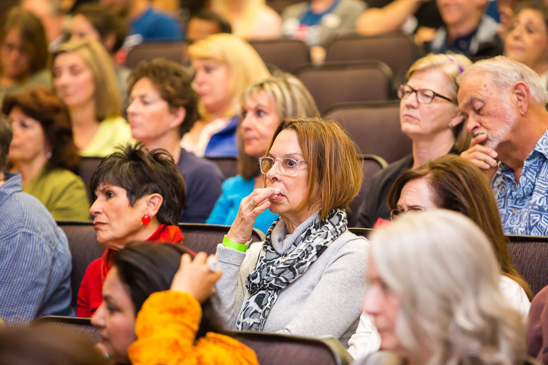 1343_180403 IndivisibleOC48 Debate2-4x6.jpg