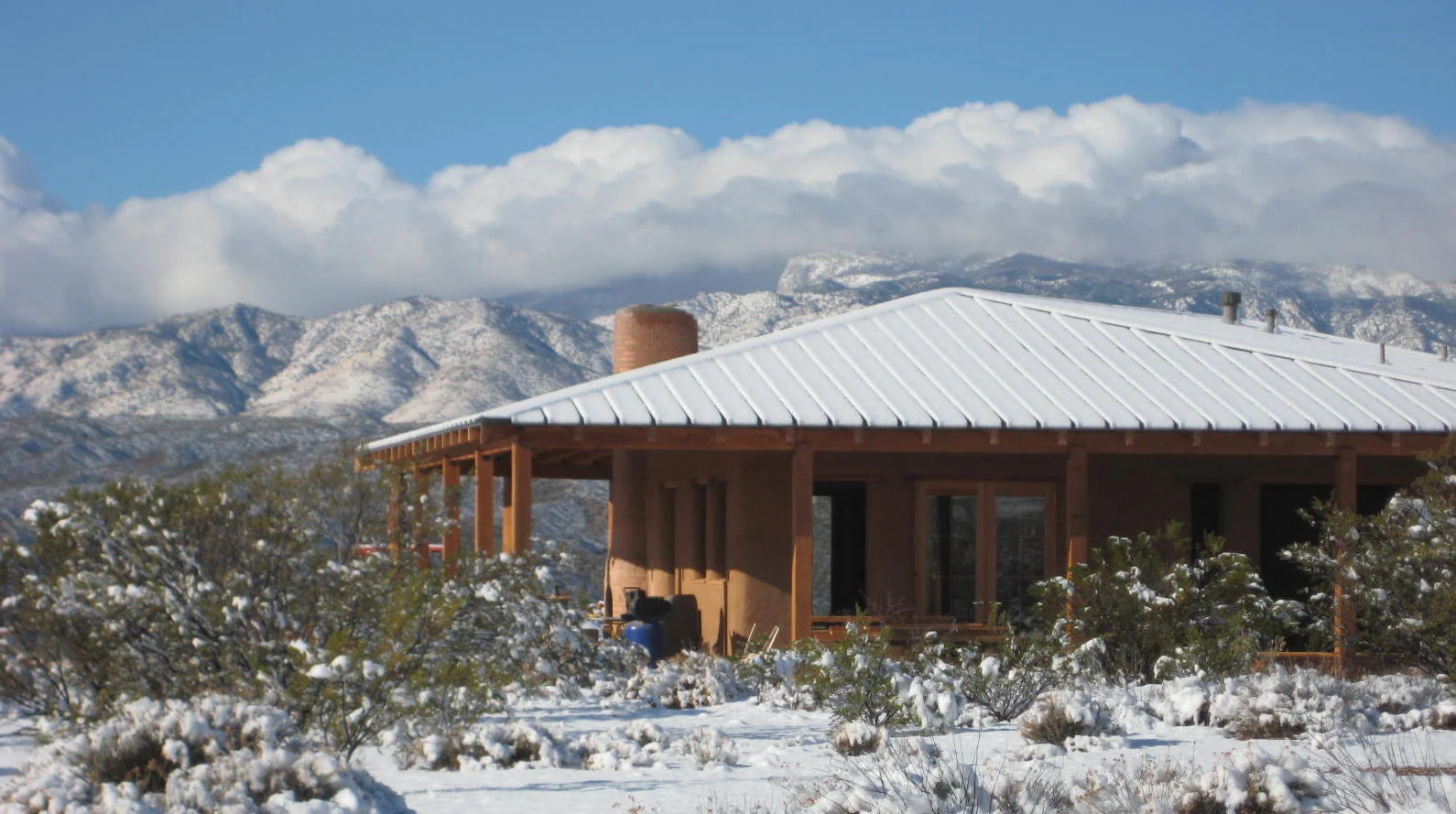 home of Lynn Smith-Lovin and Miller McPherson in the final stages of construction