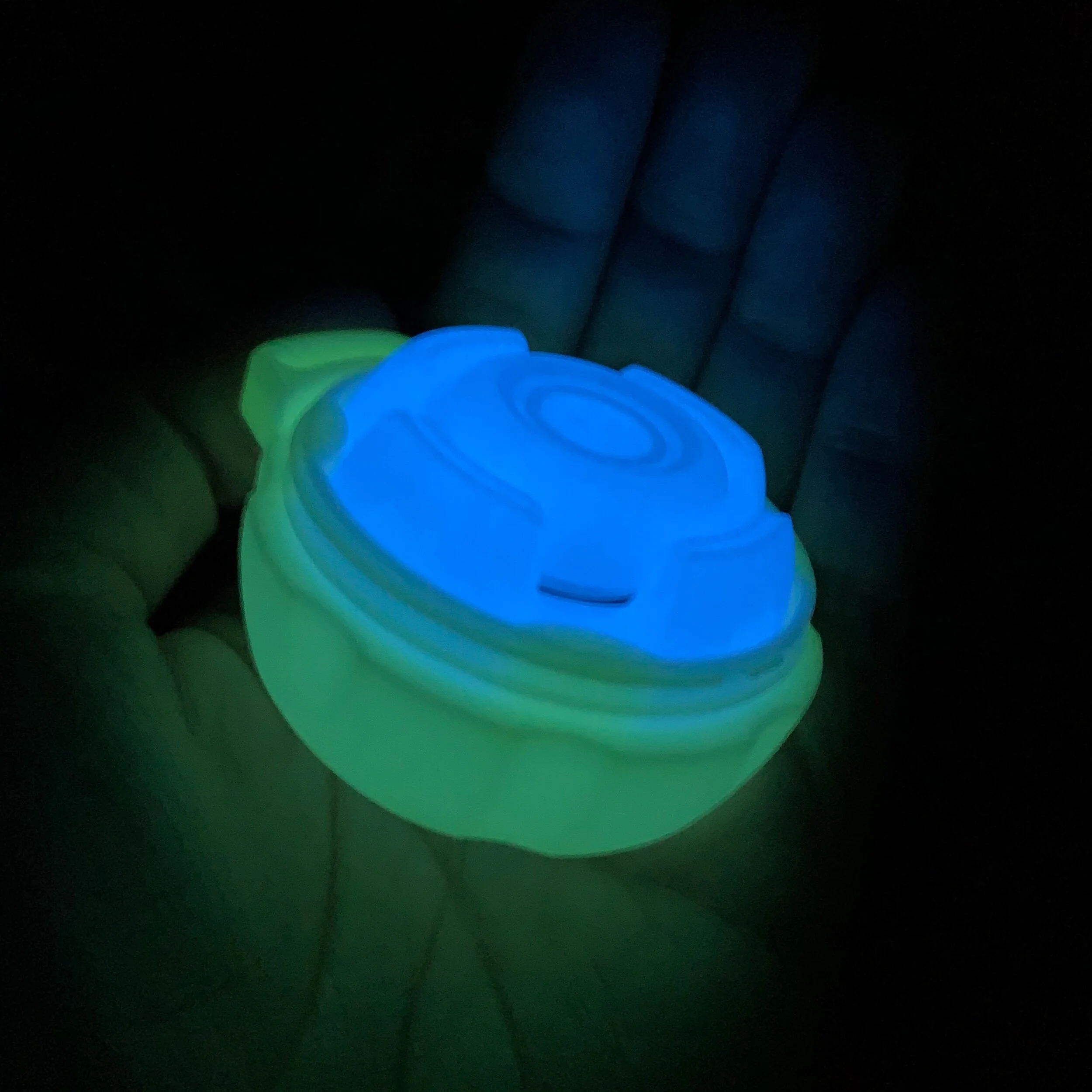 1B221DE2-05FF-4C3C-8F5E-AAEE5BDECF23