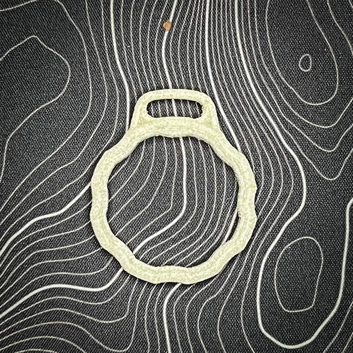 5C30CA0E-5062-4E78-8292-5B818E3DF581