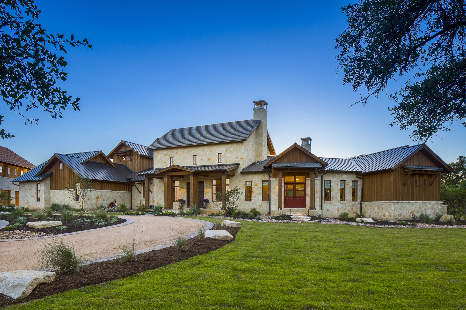Exterior 10