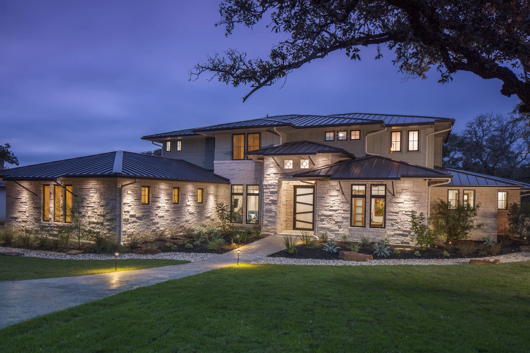 Exterior 12