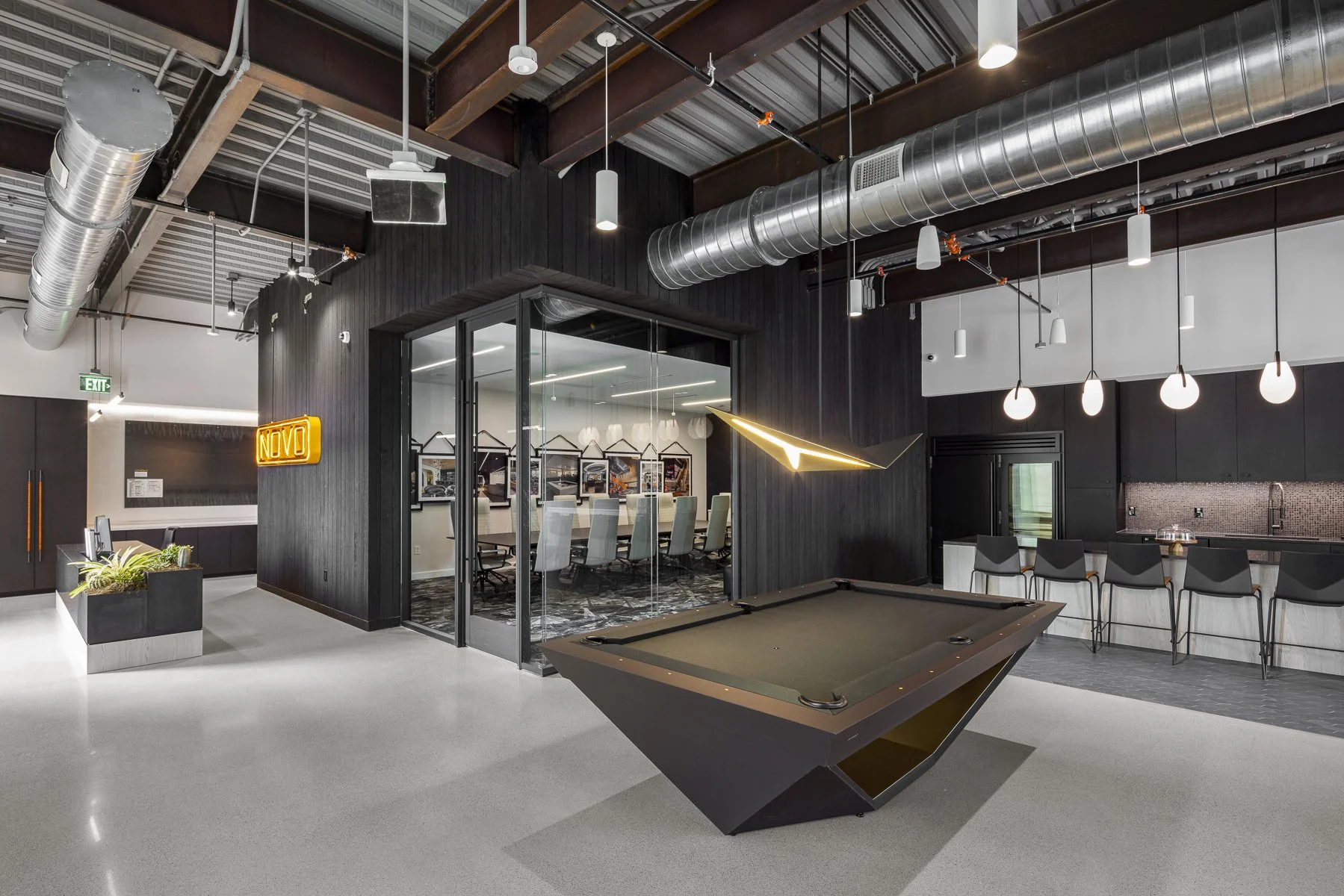 Novo Office SM-3.jpg