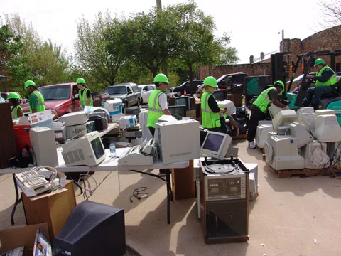 e-waste-08.jpg