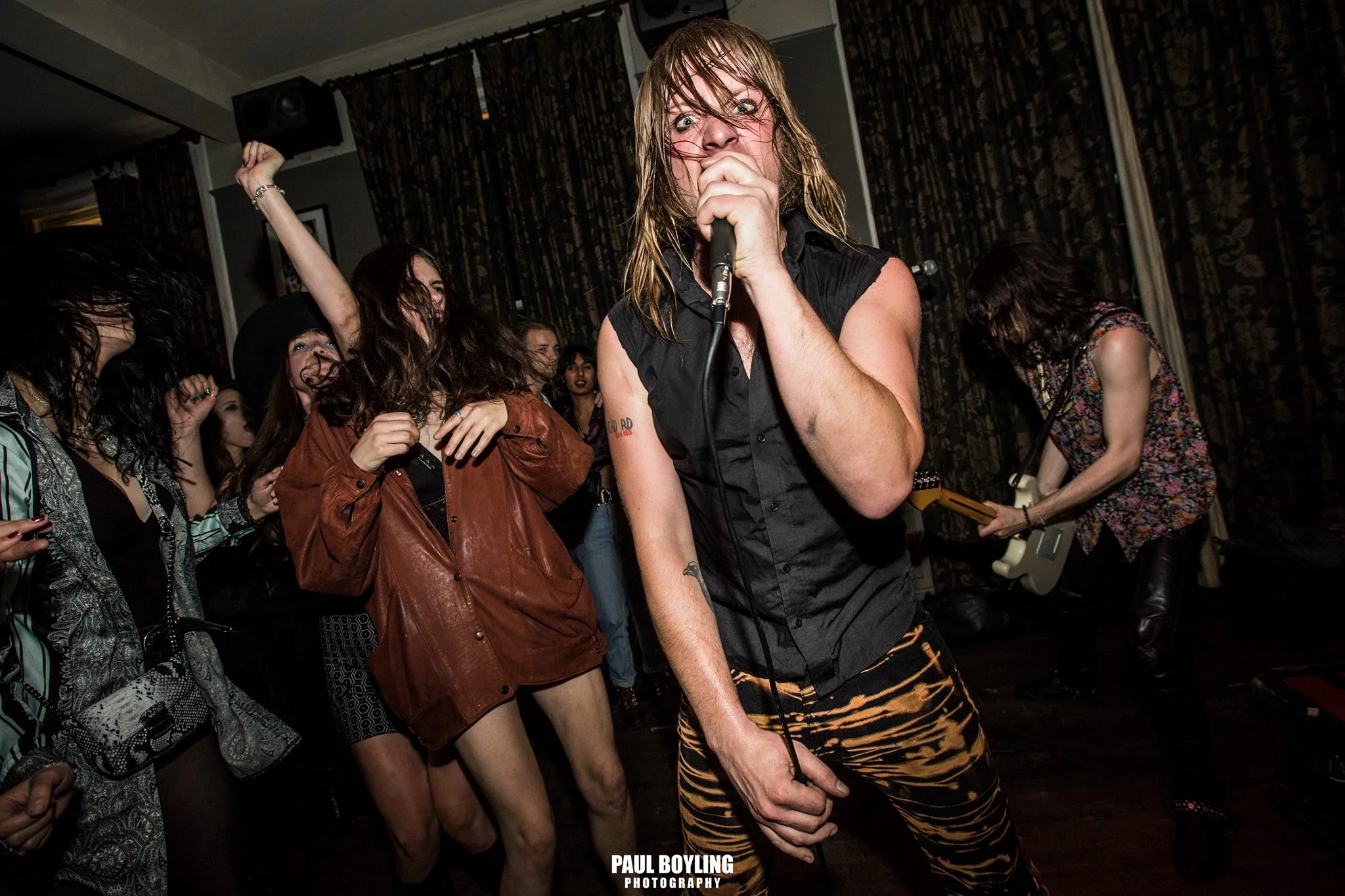 A typically energetic Pink Cigar gig