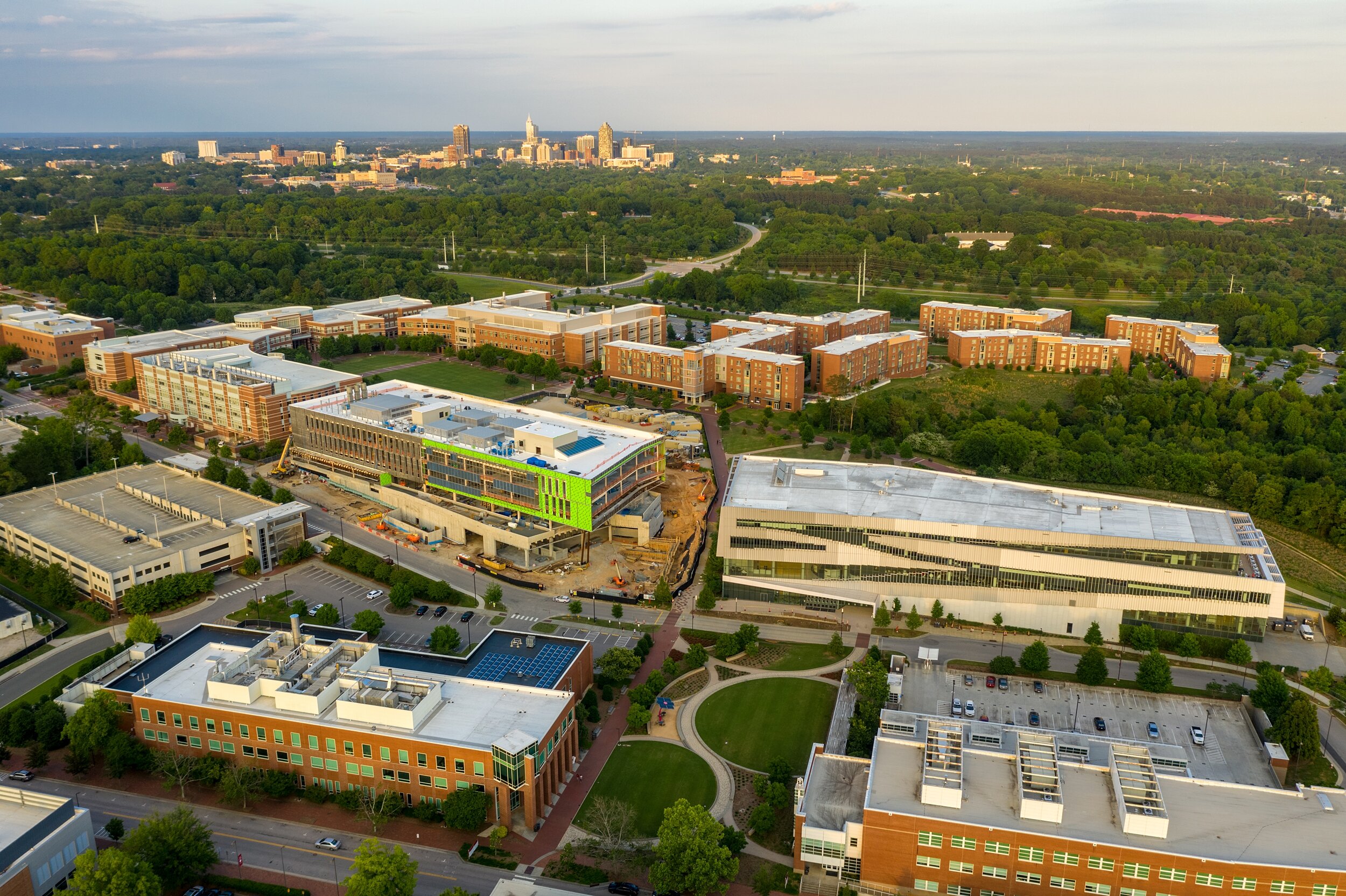 2019_05_08_DJI_HNOJ_Campus_196-HDR_01.jpg