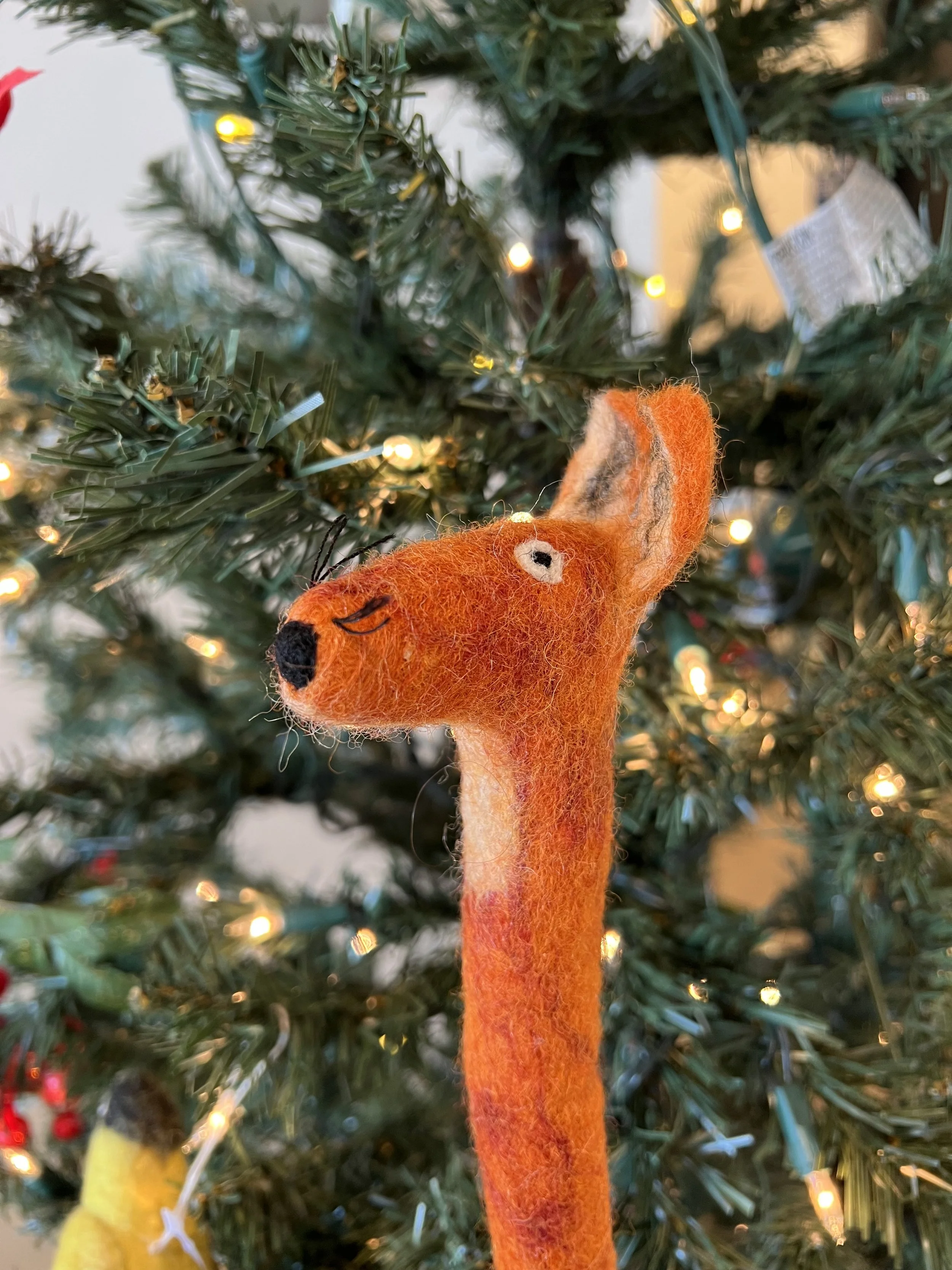 Fox pencil topper, profile.jpeg