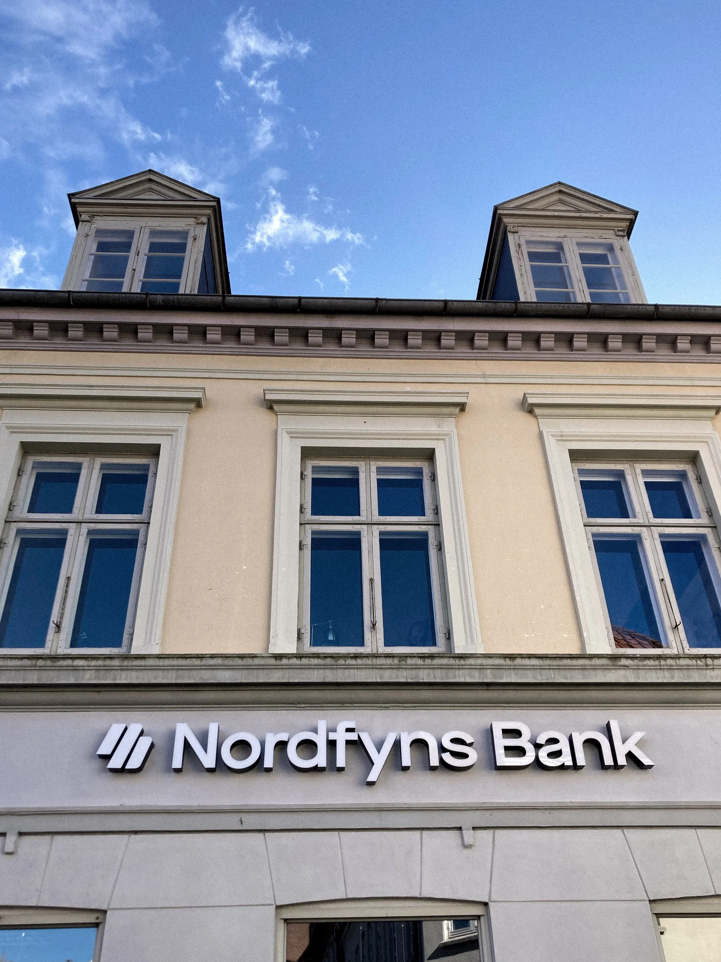 Nordfyns-Bank-FUHR-STUDIO-brand-identity-design-visual-identity-design-agency-Odense-Denmark-2.jpg