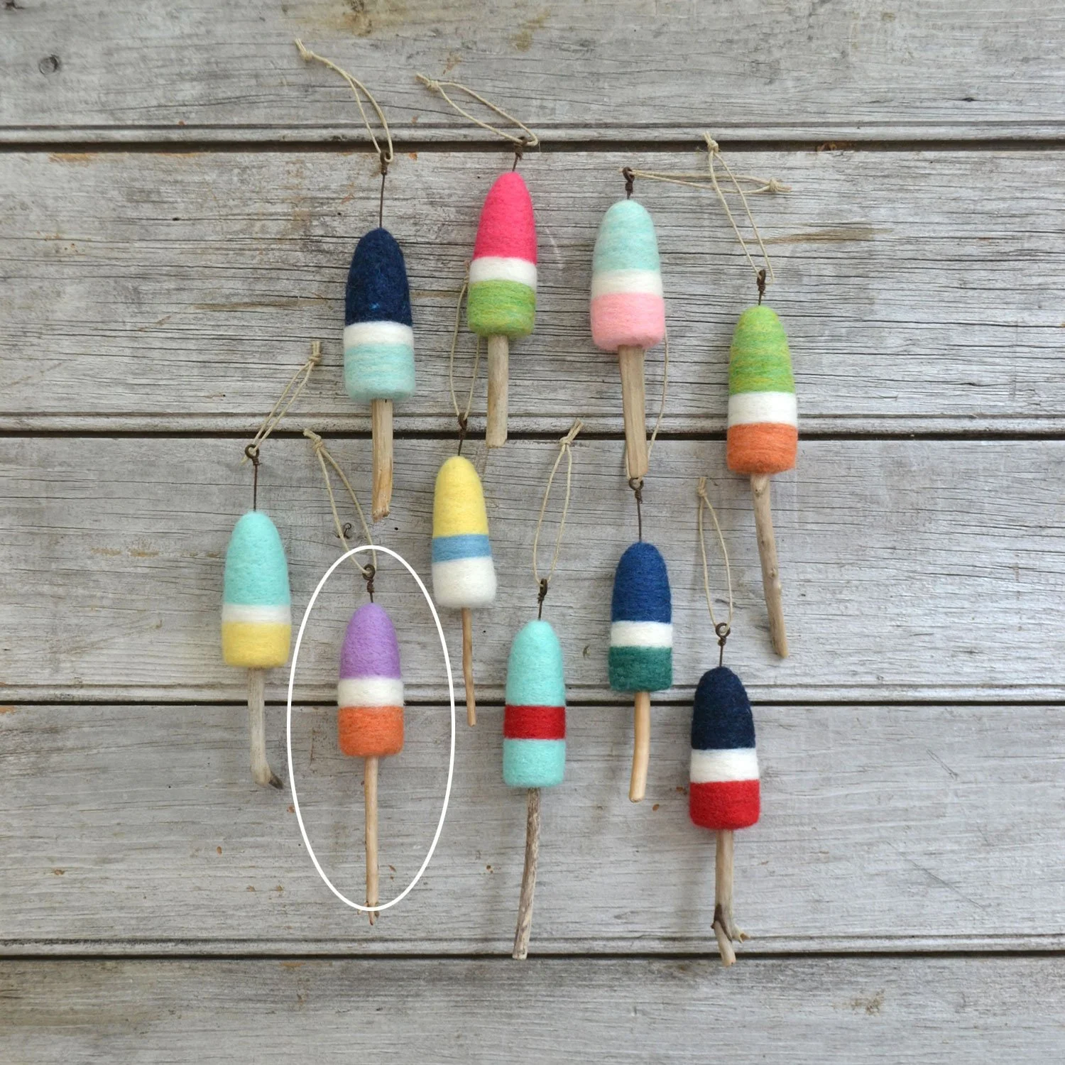 Thirdlee_smallbuoys_purpleorange.jpg