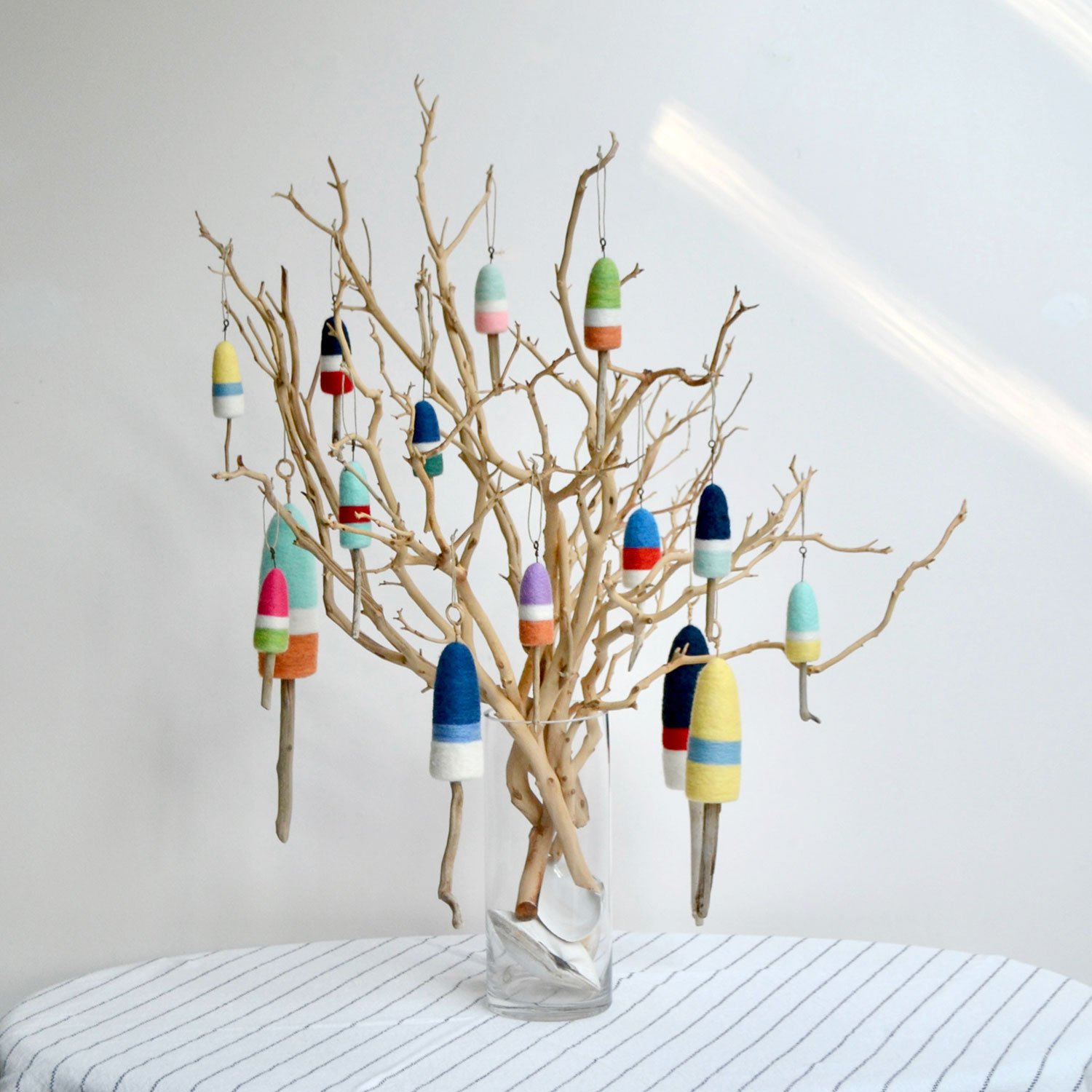 Thirdlee_buoys_625.jpg