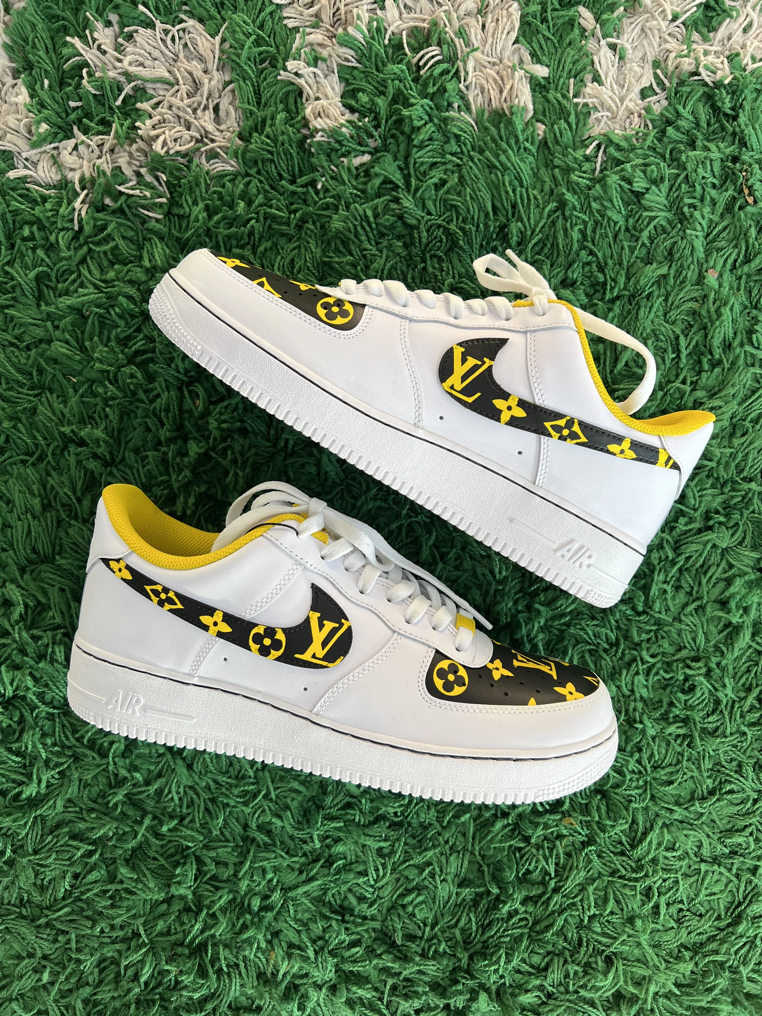 Black & Yellow LV AF1
