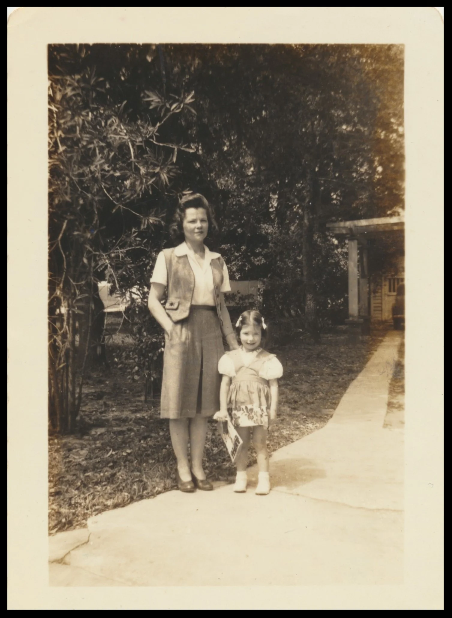 MJY and Mother