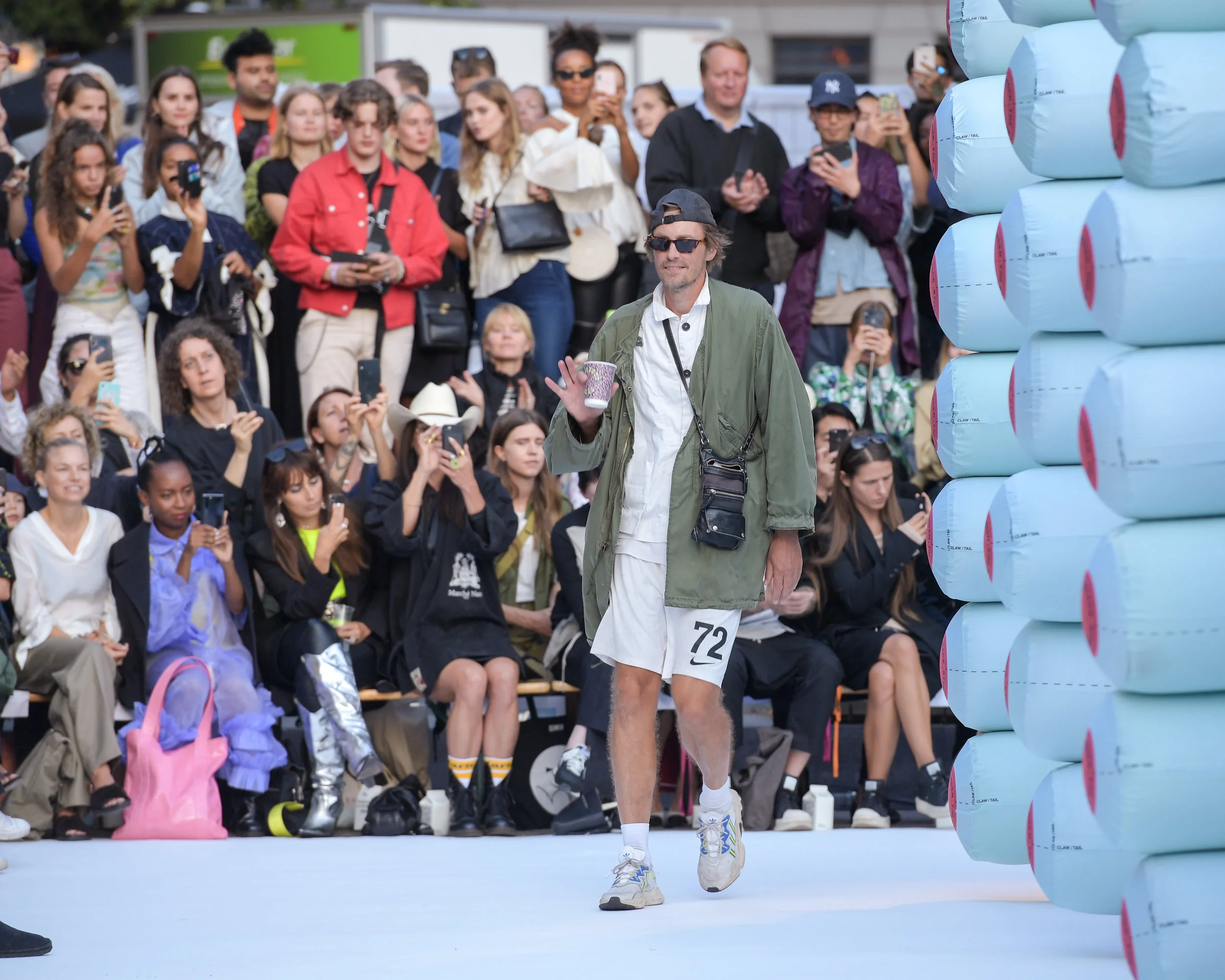 For Deux Paris : Henrik Vibskov and the Excellence of Being Stuck