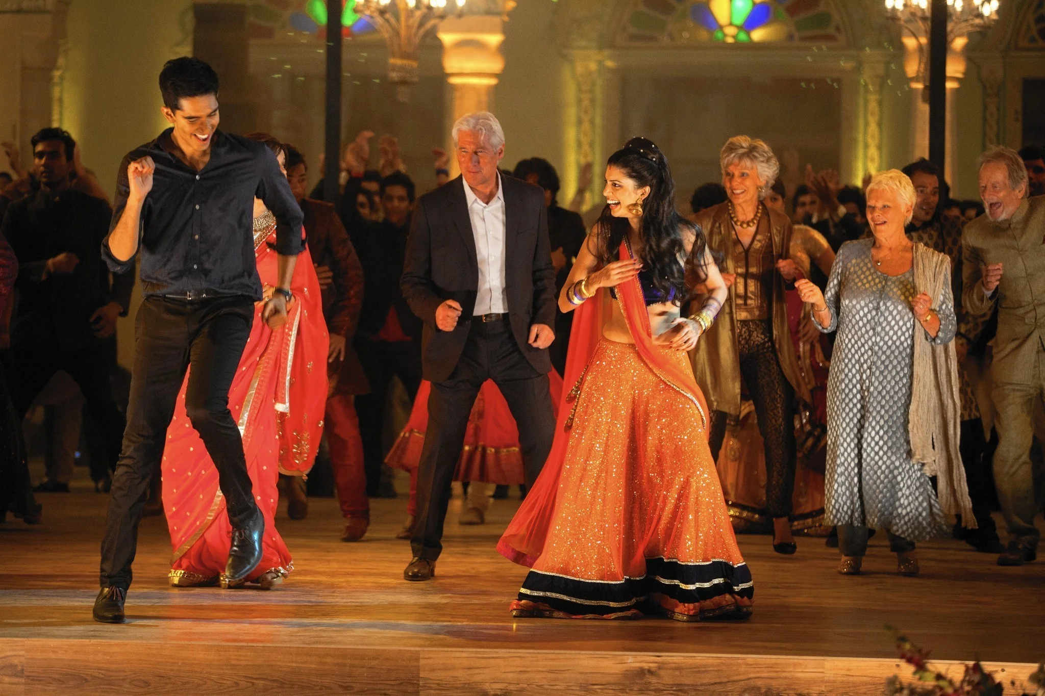 la-et-mn-second-best-exotic-marigold-hotel-feature-20150305.jpg