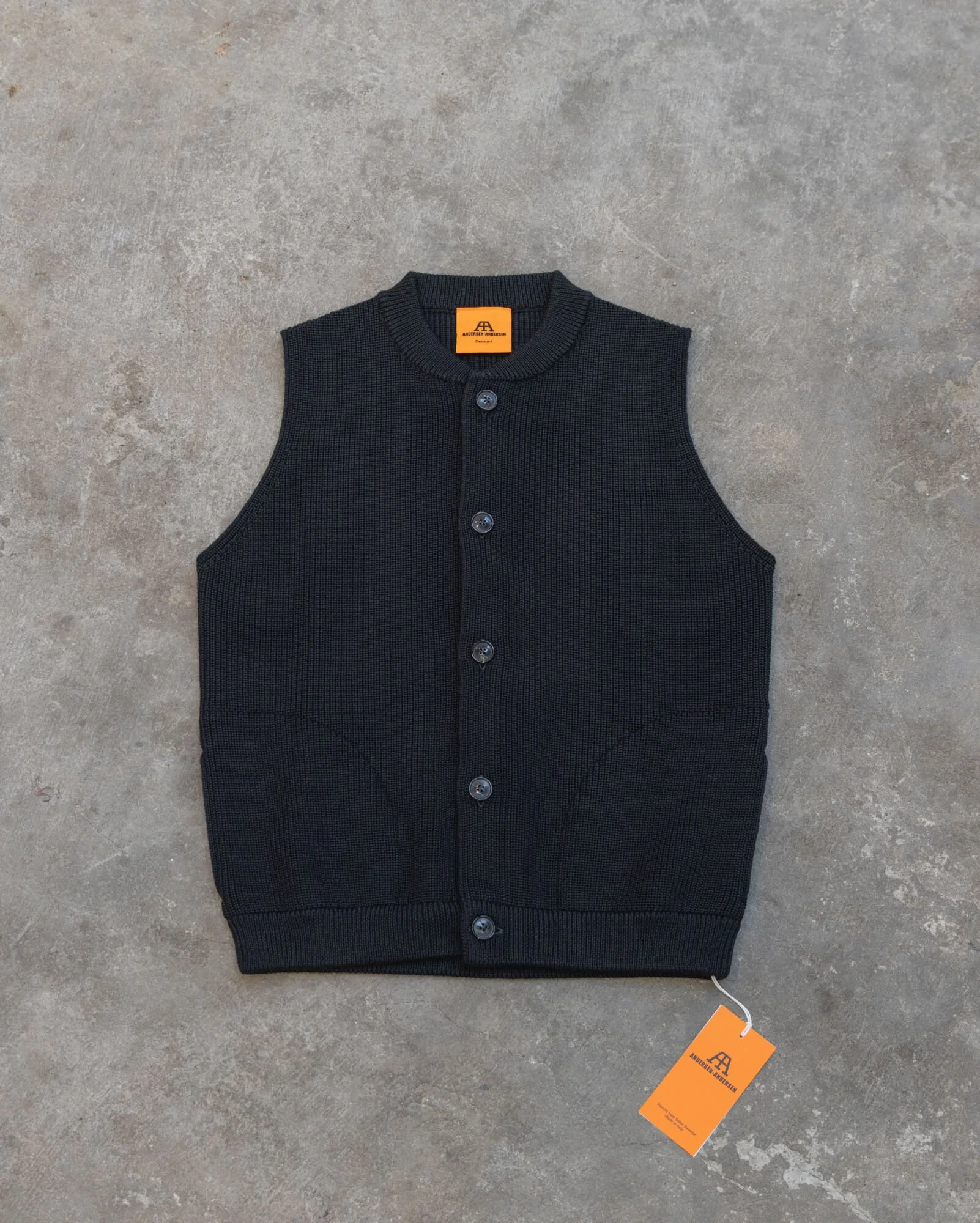 DRIES-2.jpg