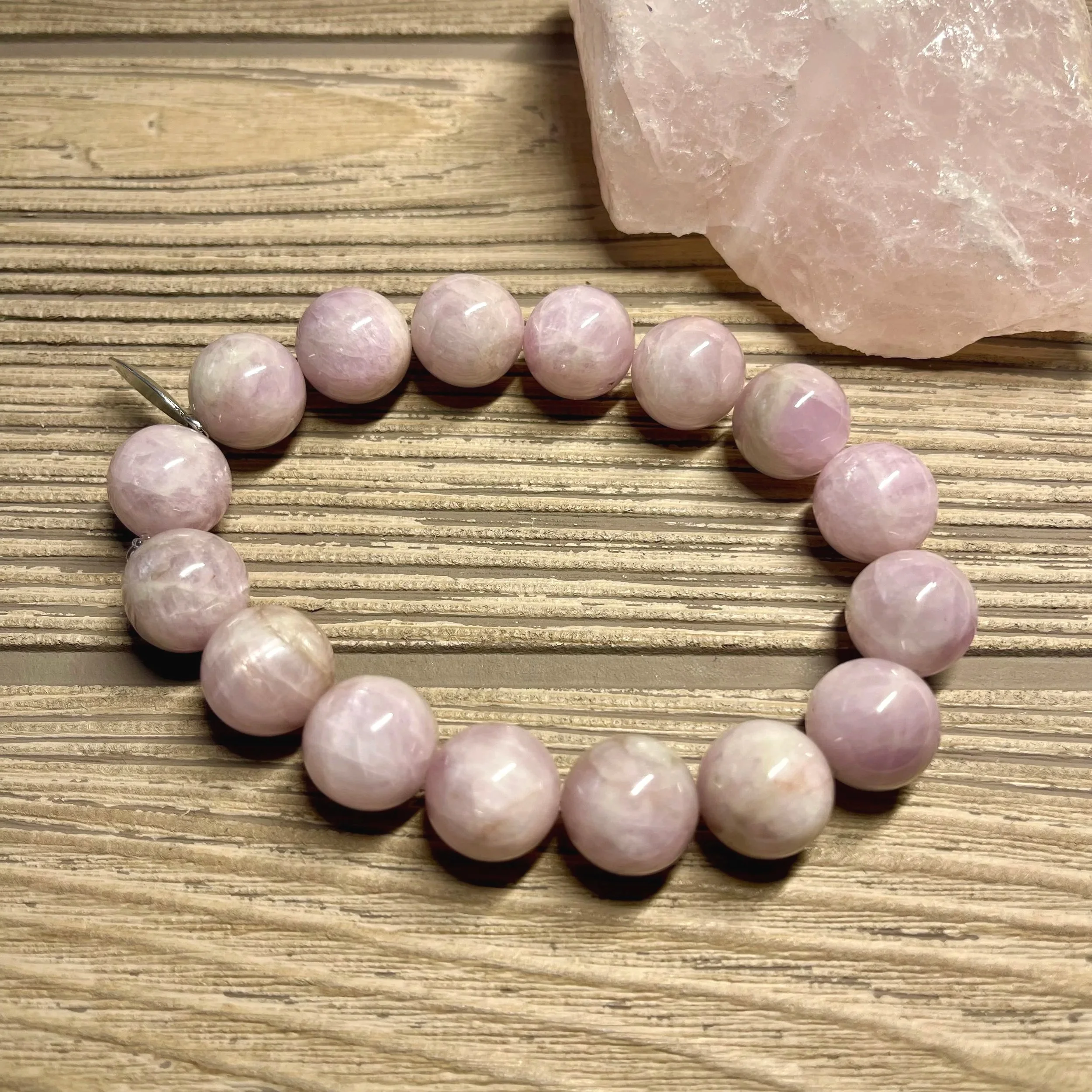 kunzite1.jpg