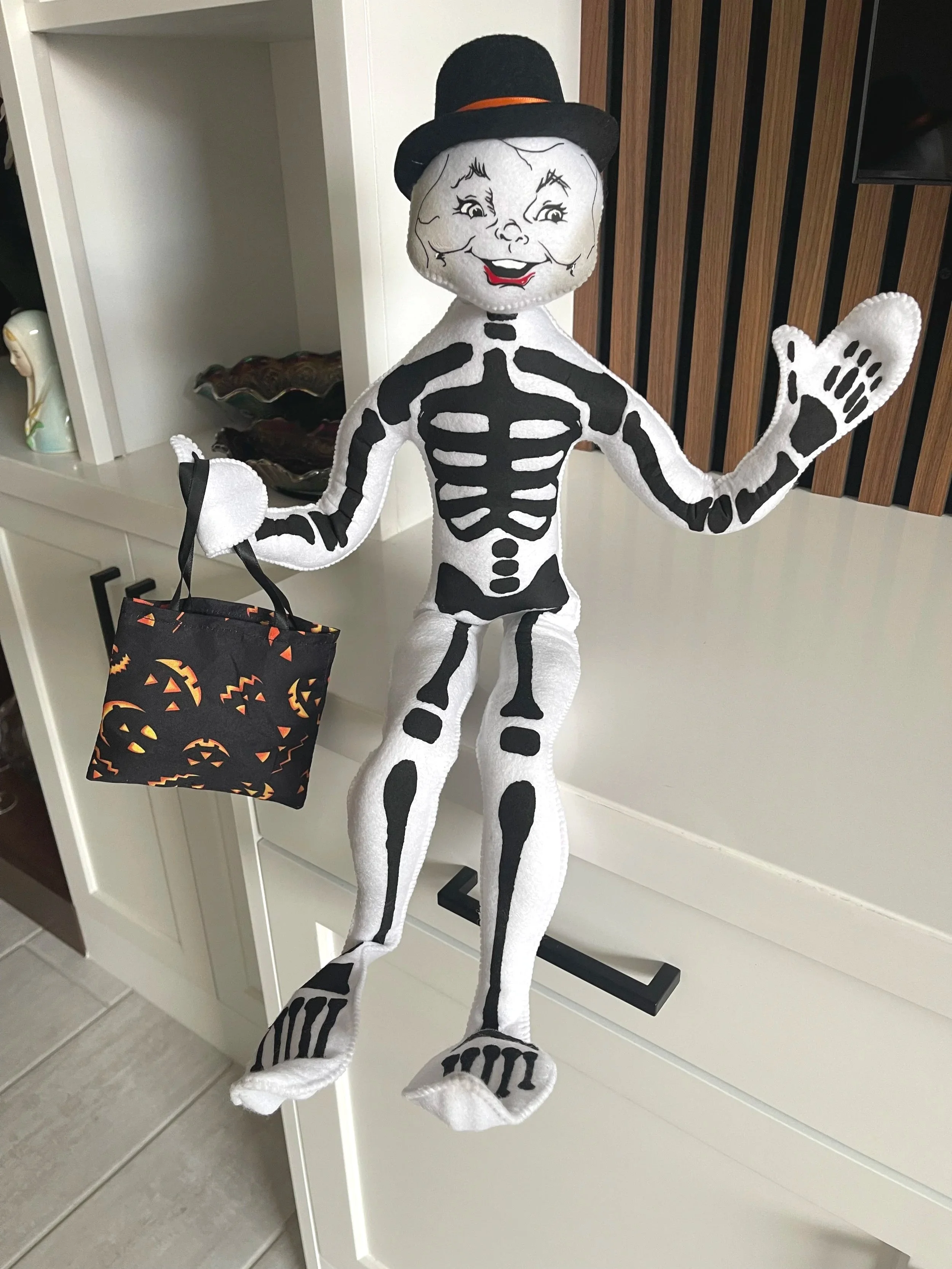 bones4.jpg