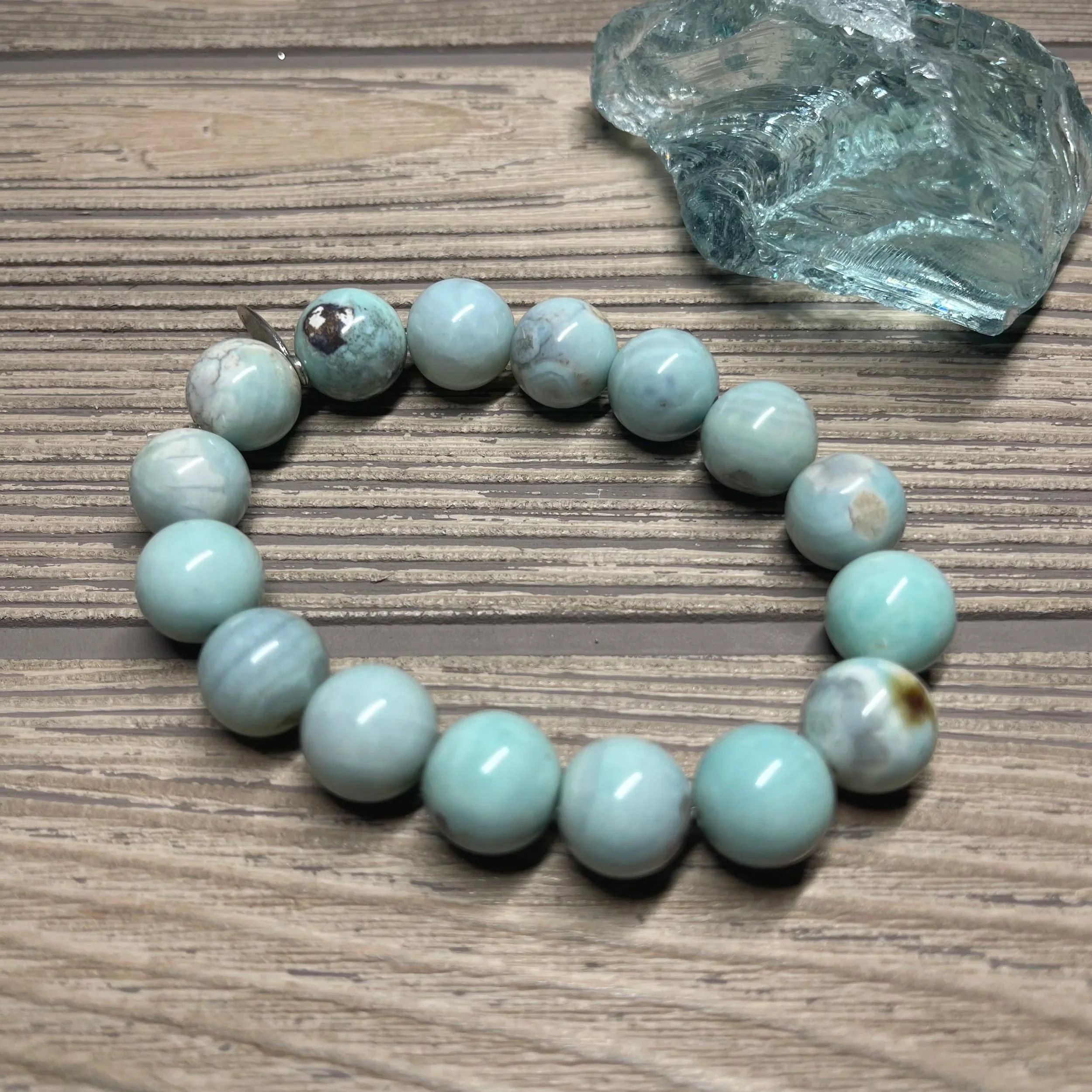 larimar1.jpg