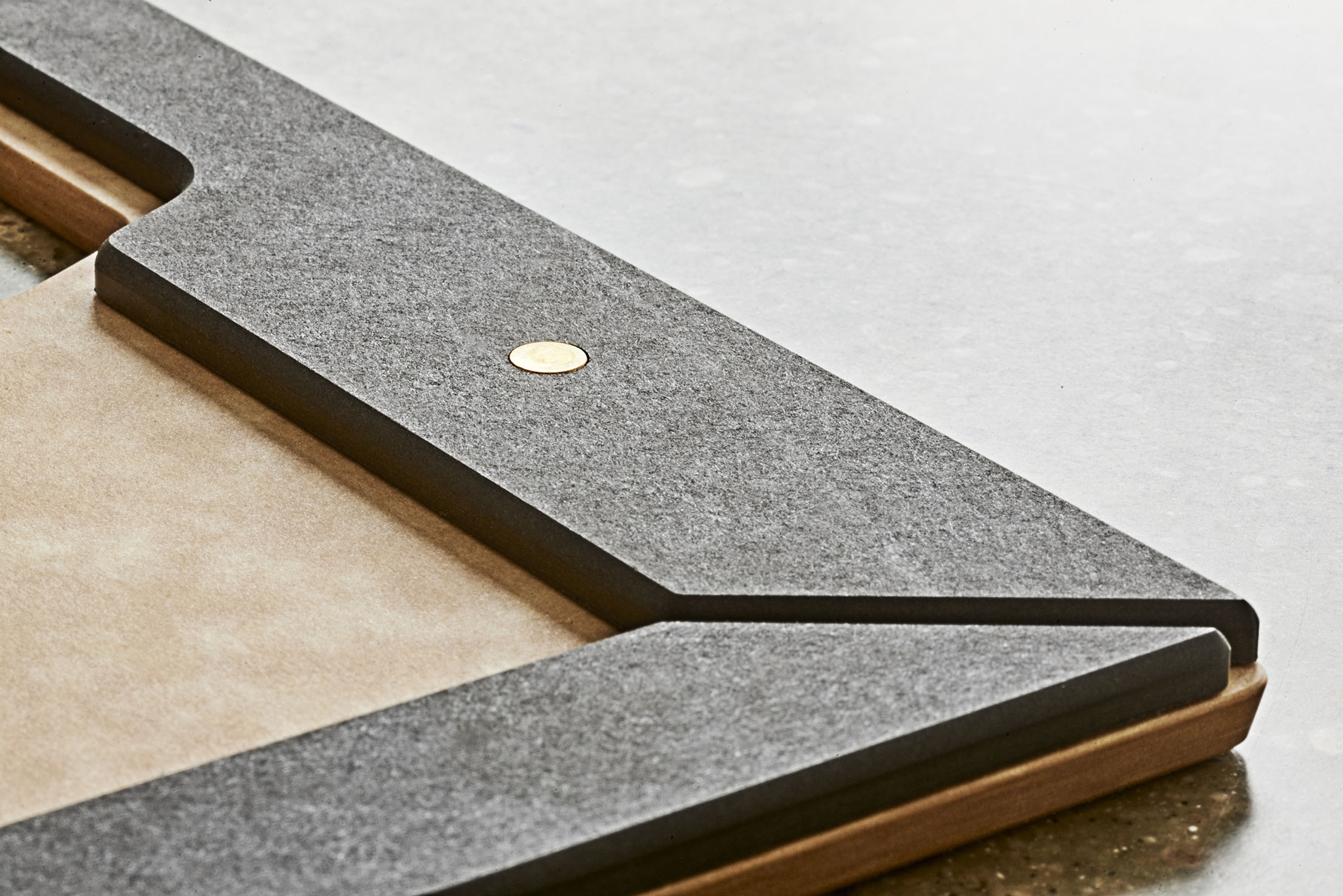 Server scal and handle 2.jpg