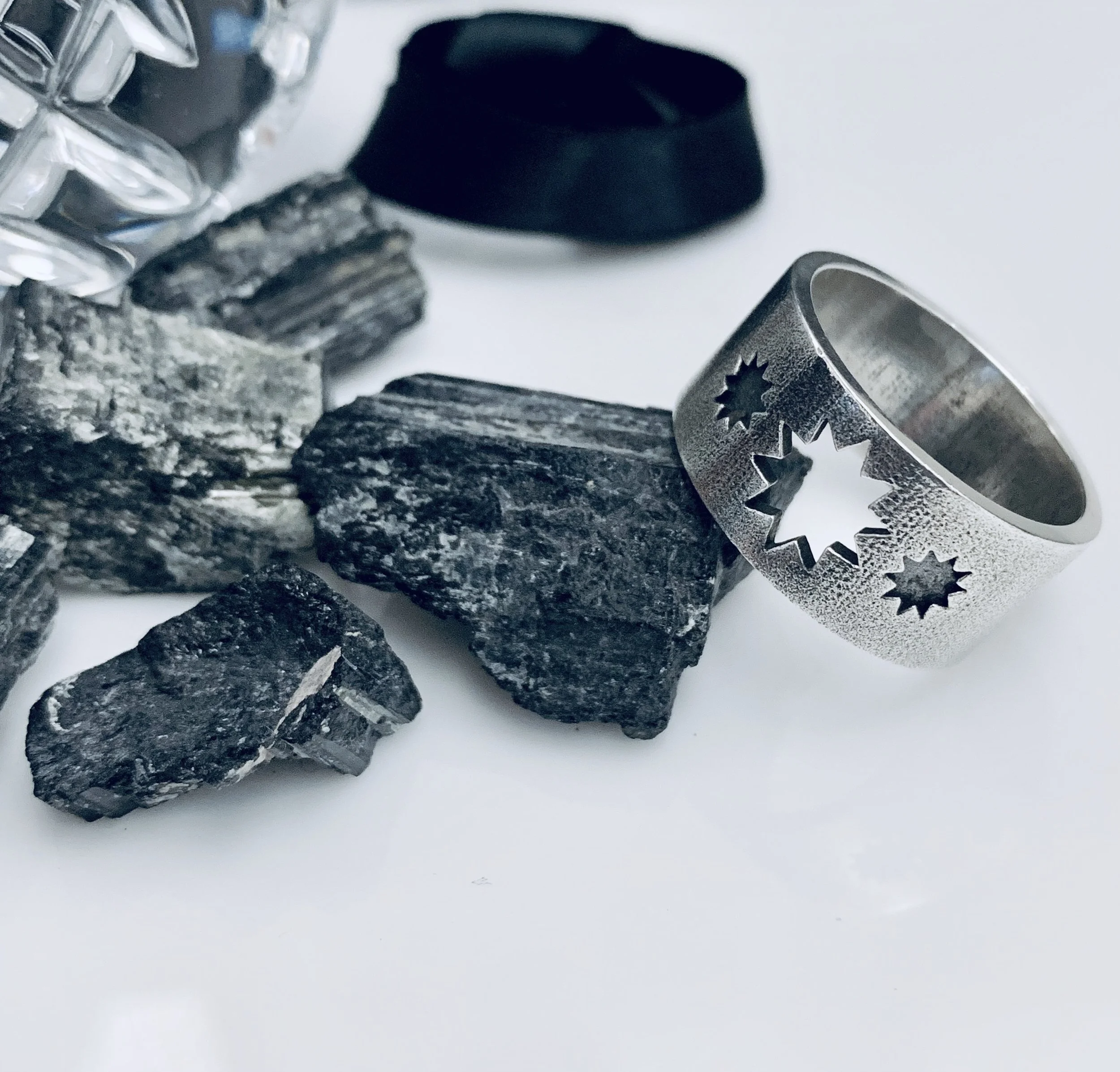 Powerful statement 10-star mens cigar band ring TTD Power Collection