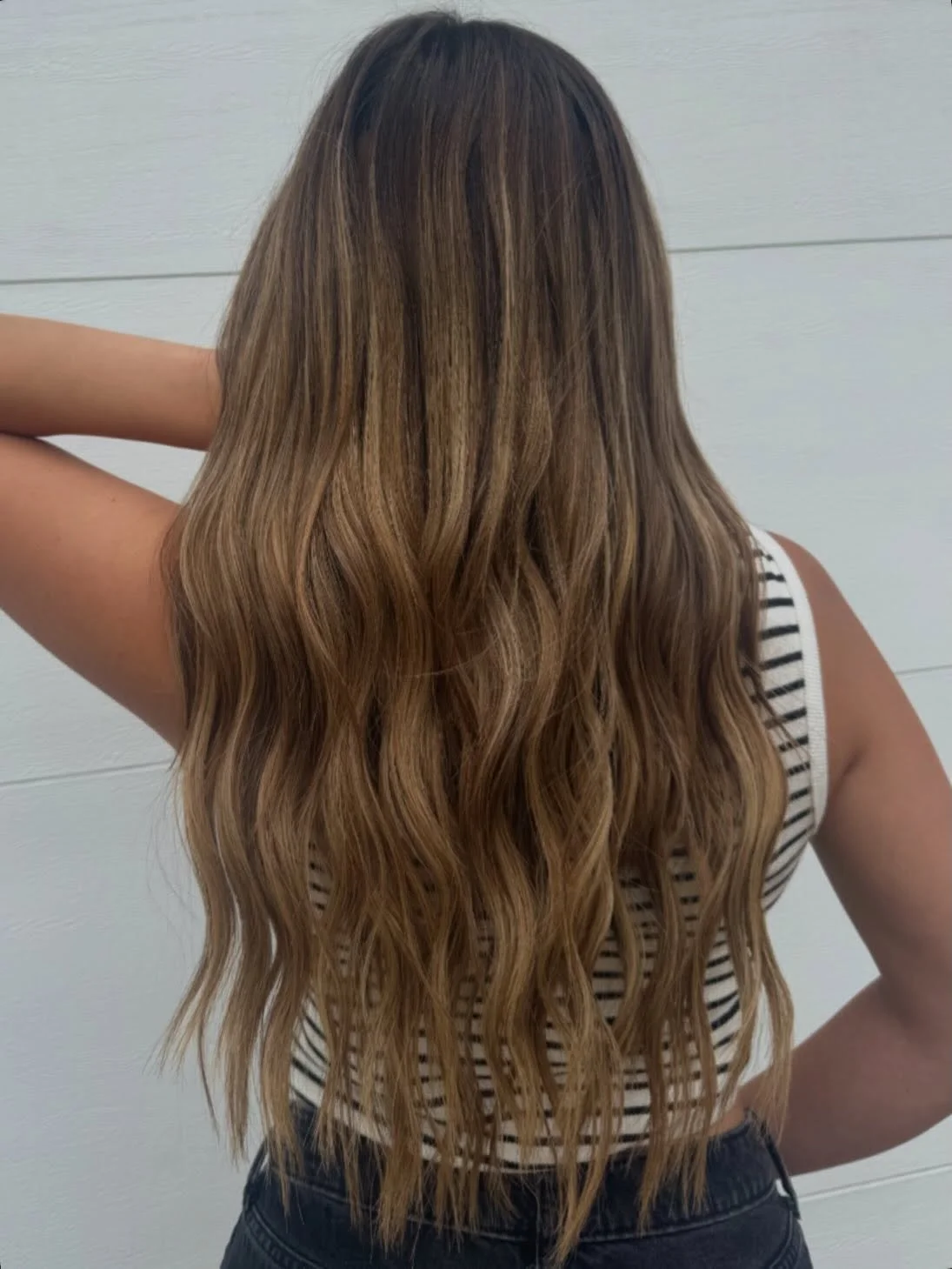 @aquaextensions create seamless, undetectable length and volume 👏

With ethically sourced 100% human hair, we can assure a natural, elevated look. 

Book a consultation today at the link in bio with any of our talented extension artists 🤍