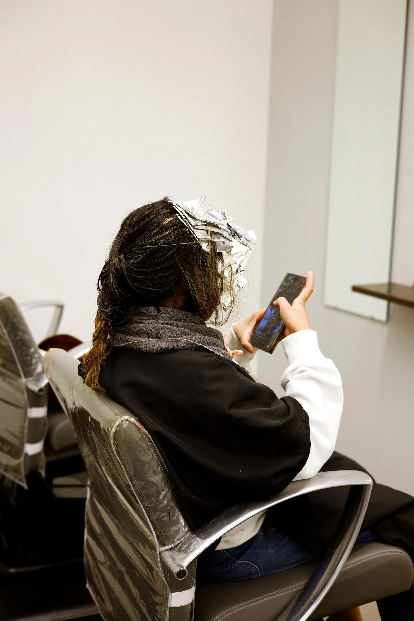 Make the most of your time in the chair 🤍
ㅤ
#aniusalon #madisonwi #madisonsalon #kerastasesalon #madisonhair